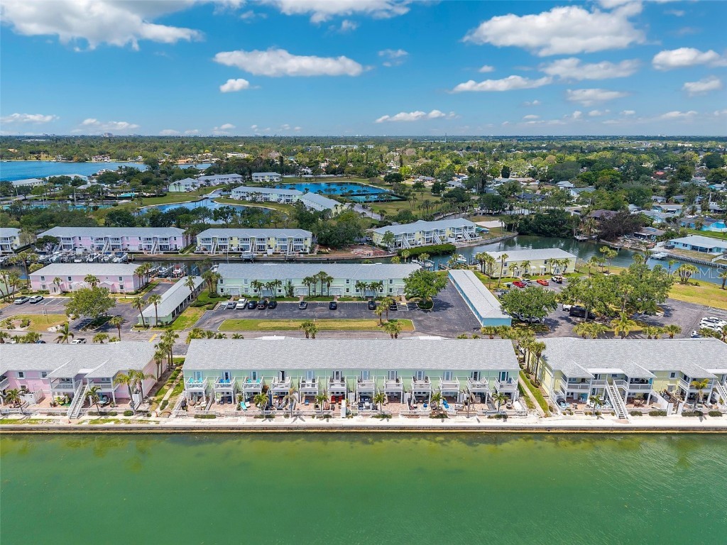 4768 Coquina Key Drive SE Saint Petersburg FL 33705 TB8375137 image62