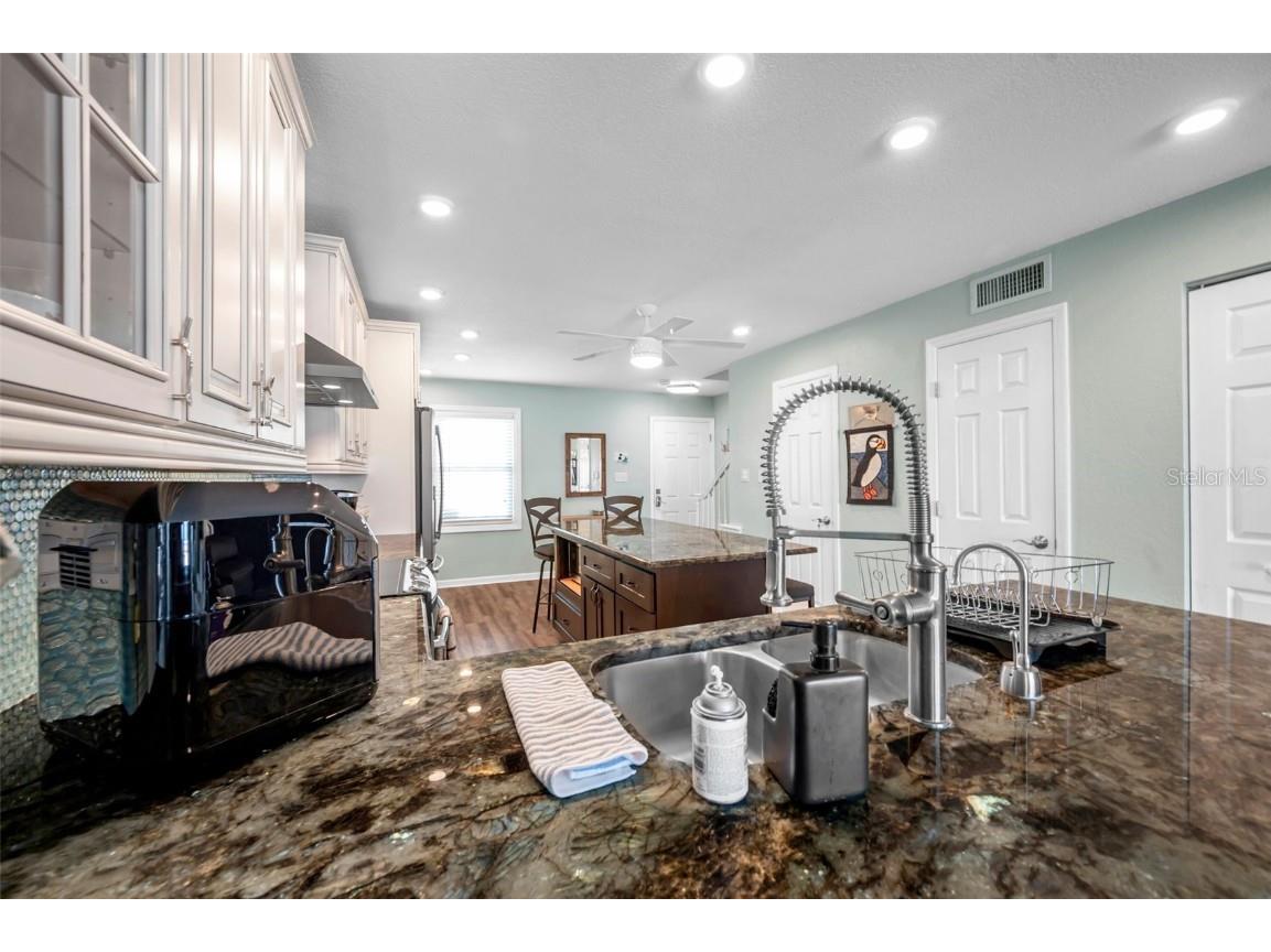 4768 Coquina Key Drive SE Saint Petersburg FL 33705 TB8375137 image9