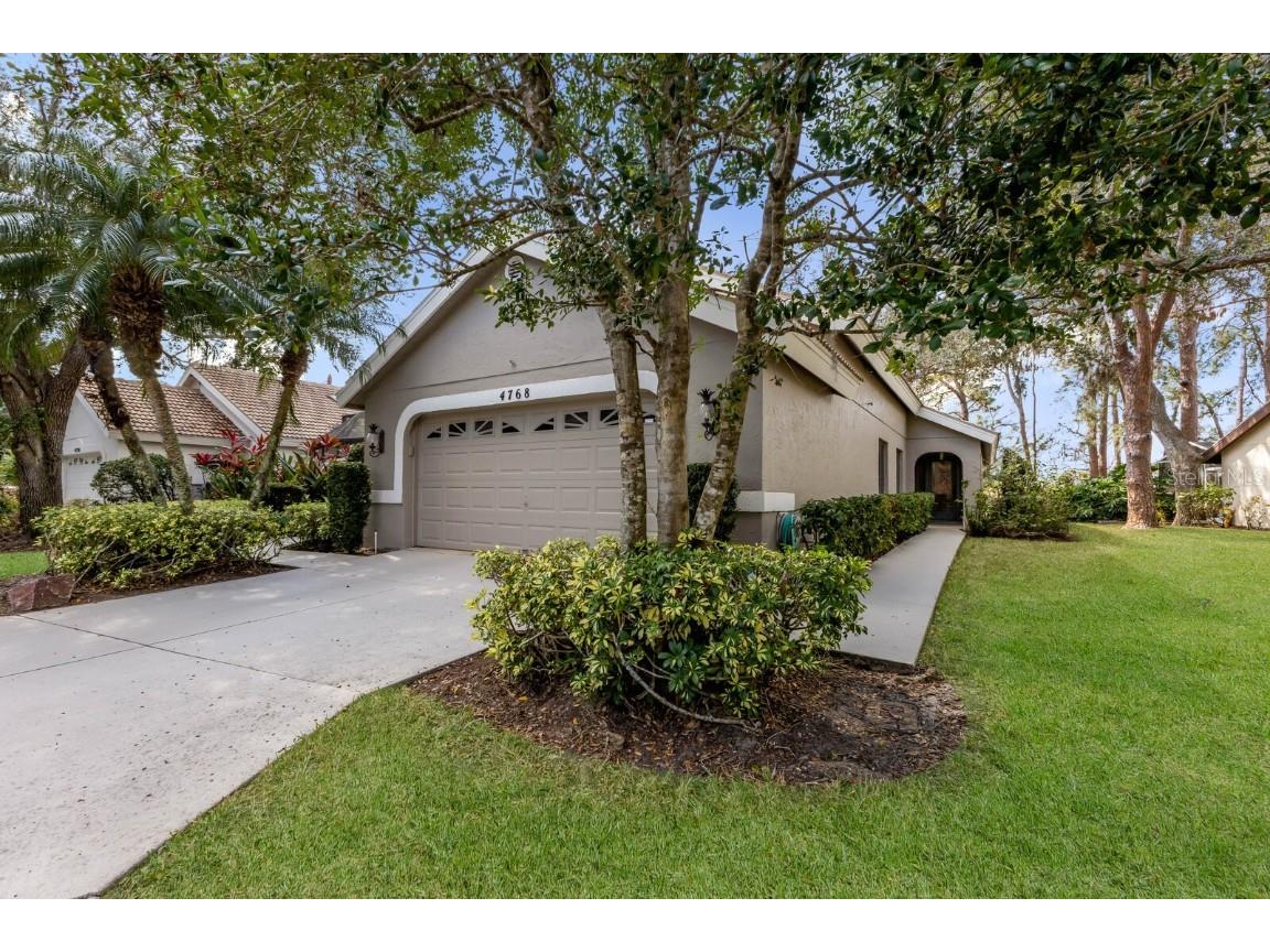 4768 Tivoli Avenue Sarasota FL 34235 - LAKE LA GRANDE A4639184 image1