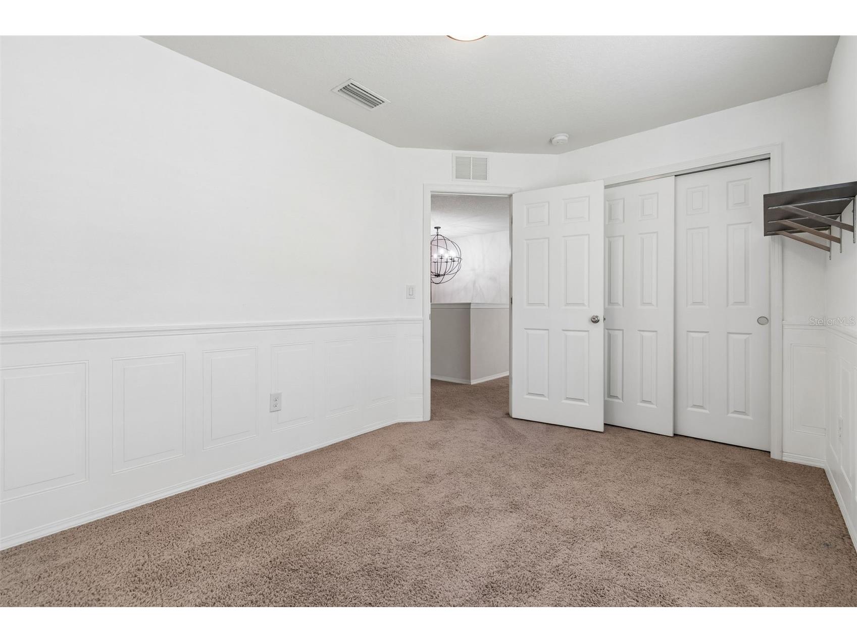 4768 White Sanderling Court Tampa FL 33619 TB8506552 image25