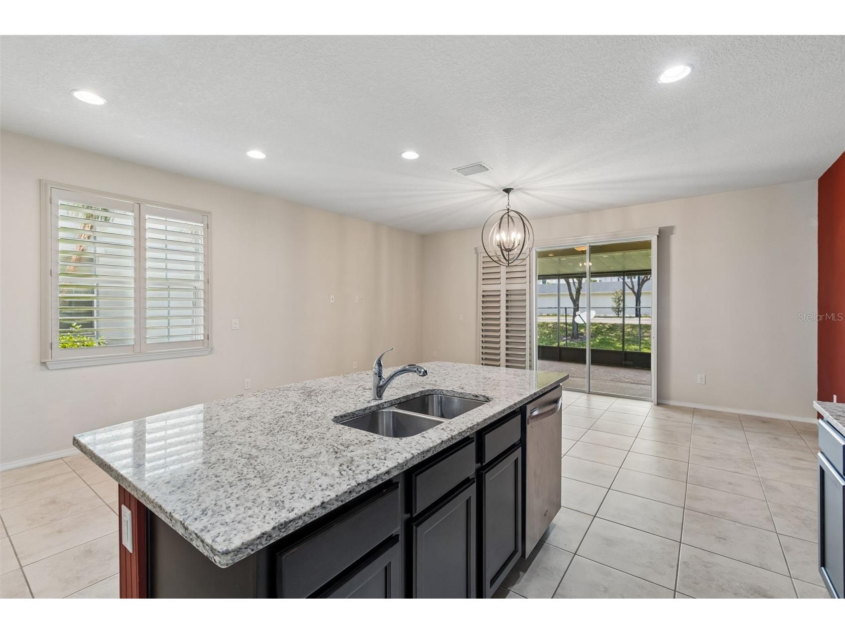 4768 White Sanderling Court Tampa FL 33619 TB8506552 image8