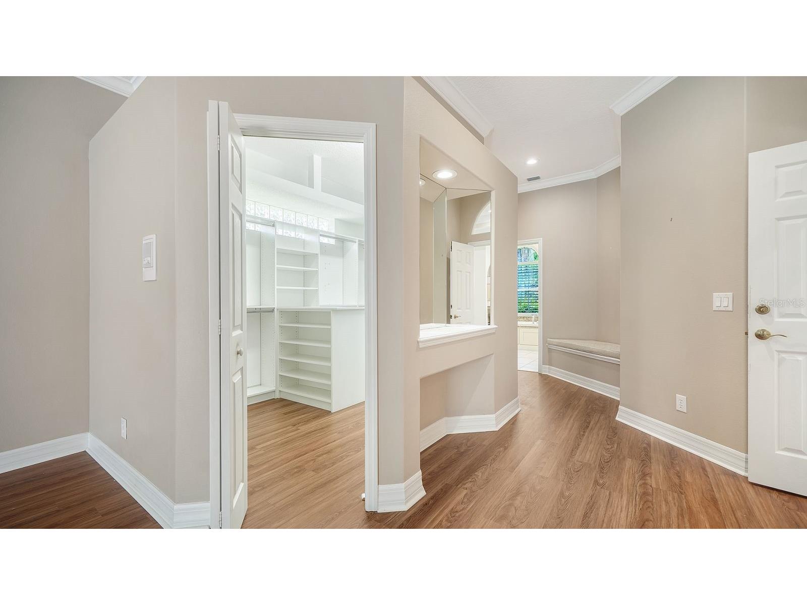 4769 Sweetmeadow Circle Sarasota FL 34238 A4695261 image32