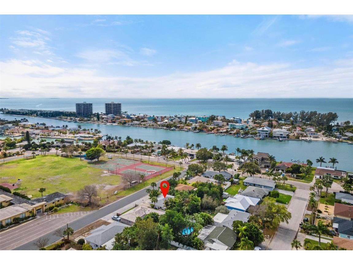 477 84th Avenue Saint Pete Beach FL 33706 U8231331 image1