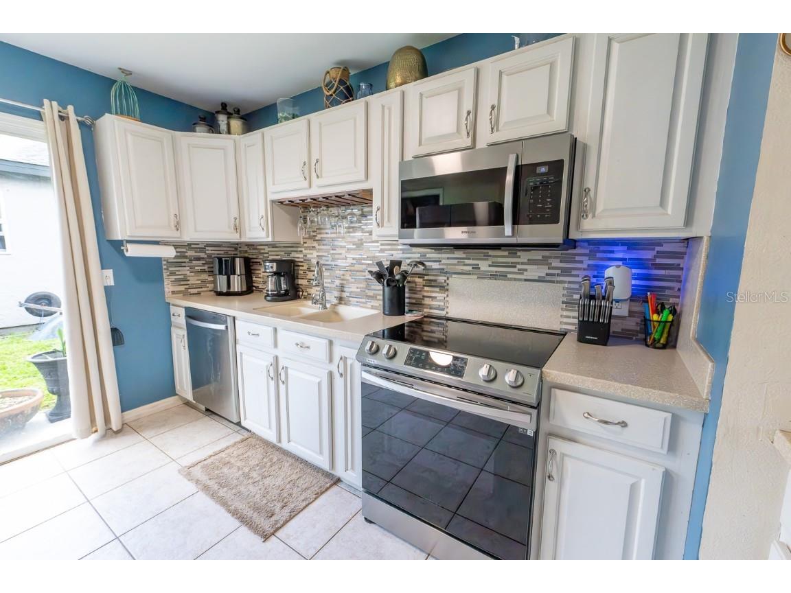 477 Ricold Terrace Port Charlotte FL 33954 - LION HEART WATERWAY C7511301 image10
