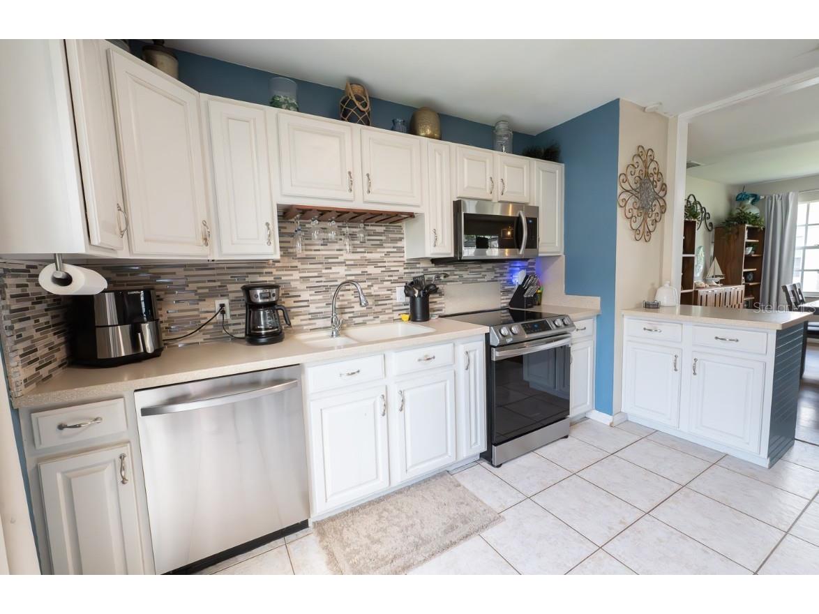 477 Ricold Terrace Port Charlotte FL 33954 - LION HEART WATERWAY C7511301 image12
