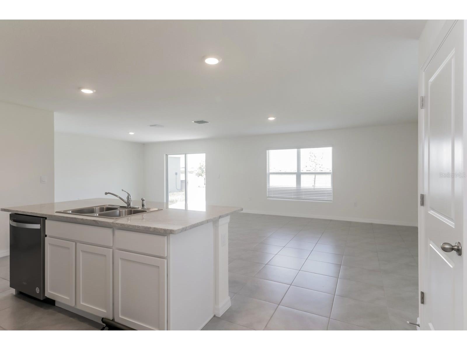 477 Sunlit Coral Street Ruskin FL 33570 TB8501915 image4