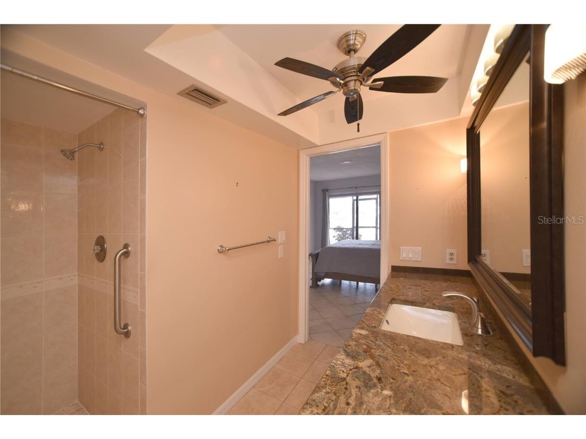 4770 Brittany Drive S #16 Saint Petersburg FL 33715 TB8448332 image14