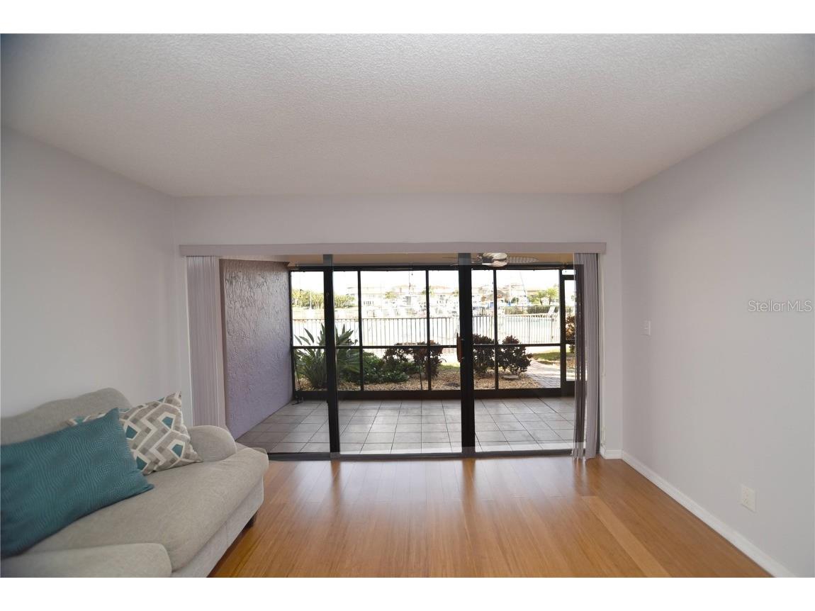 4770 Brittany Drive S #16 Saint Petersburg FL 33715 TB8448332 image21