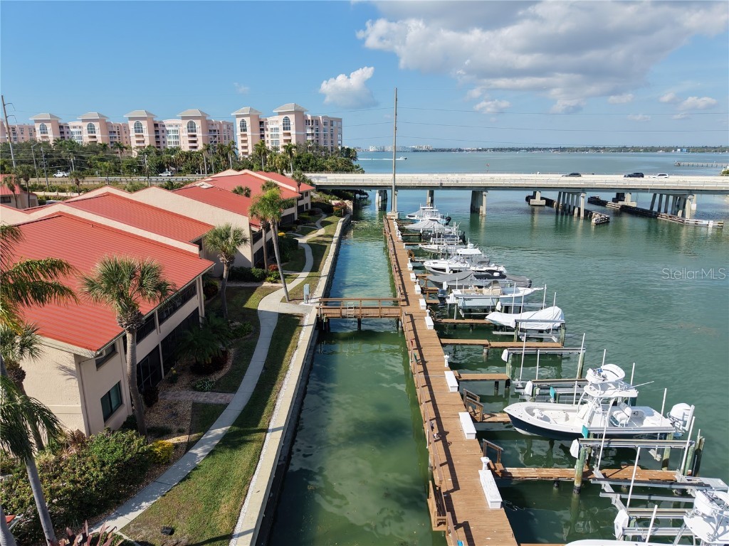 4770 Brittany Drive S #16 Saint Petersburg FL 33715 TB8448332 image26