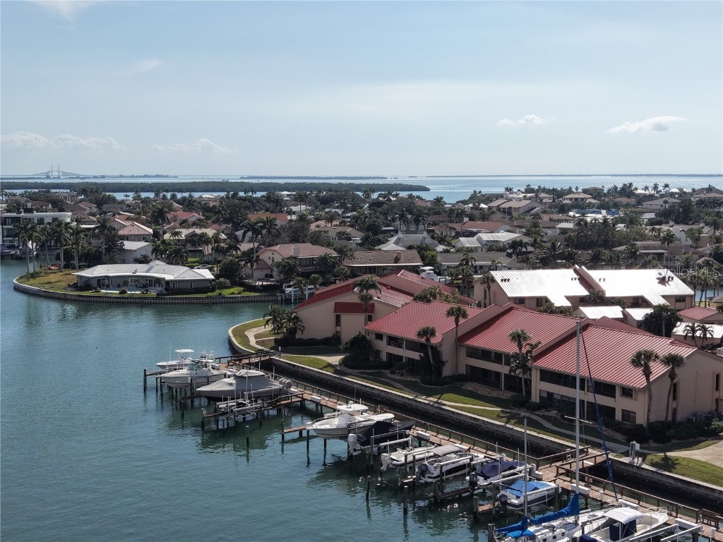 4770 Brittany Drive S #16 Saint Petersburg FL 33715 TB8448332 image44