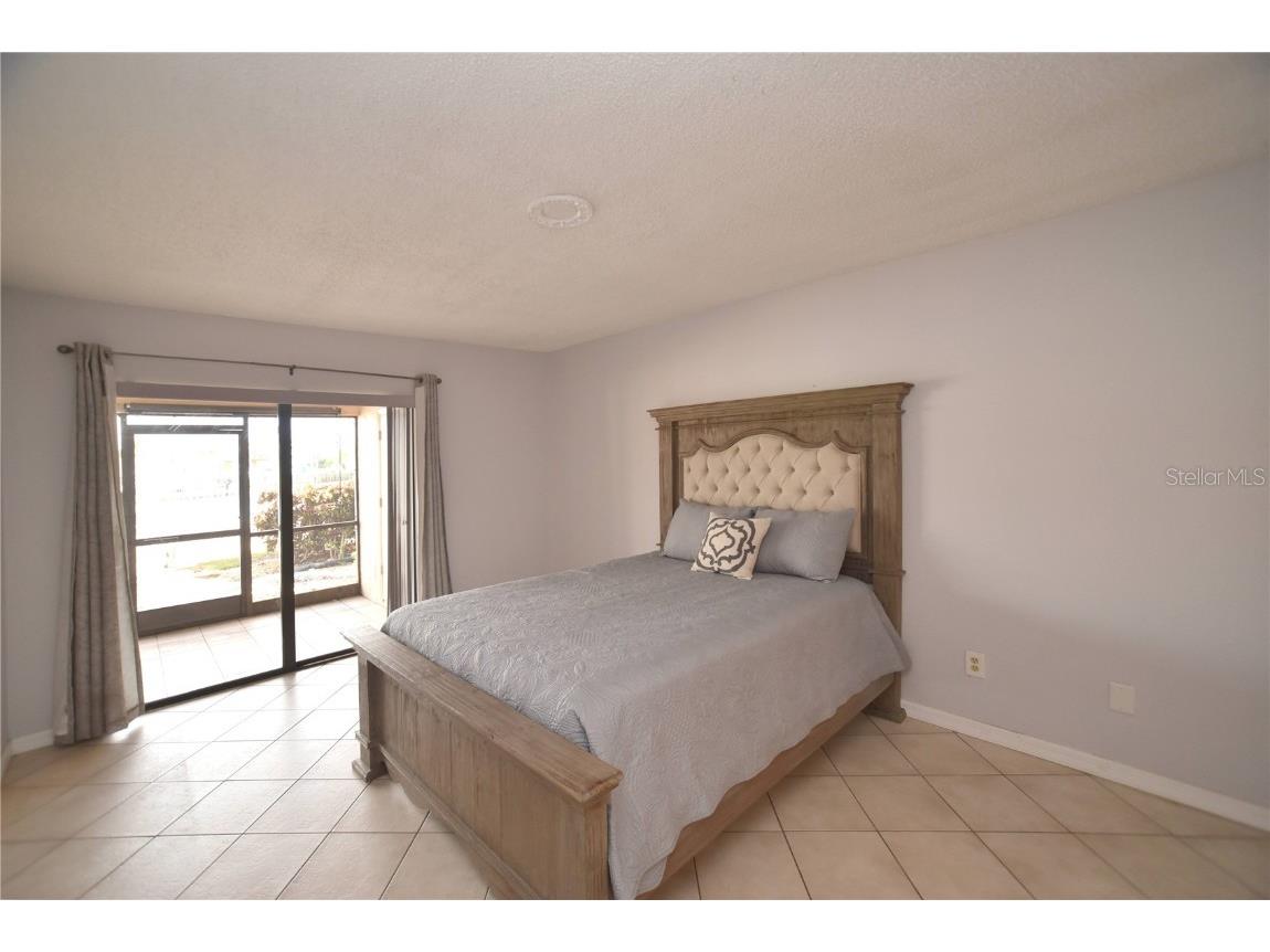 4770 Brittany Drive S #16 Saint Petersburg FL 33715 TB8448332 image5