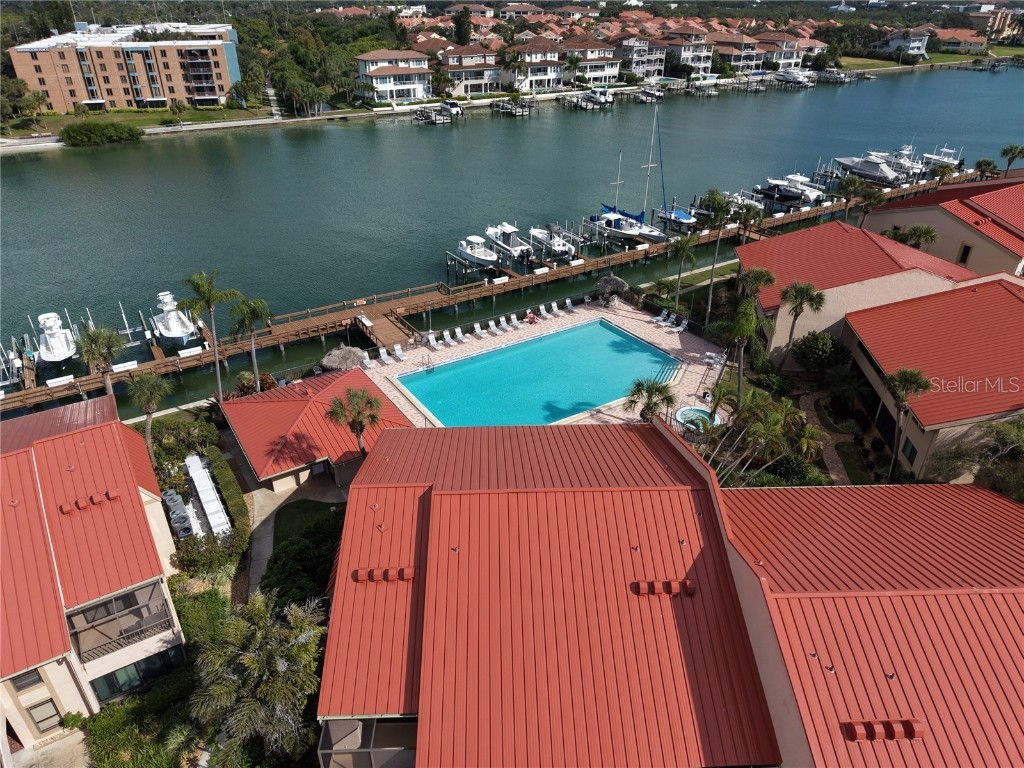 4770 Brittany Drive S #16 Saint Petersburg FL 33715 TB8448332 image58