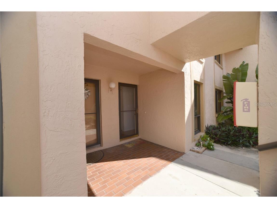 4770 Brittany Drive S #16 Saint Petersburg FL 33715 TB8448332 image60