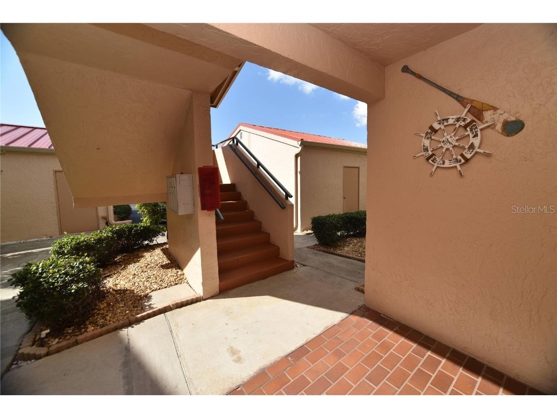 4770 Brittany Drive S #16 Saint Petersburg FL 33715 TB8448332 image64