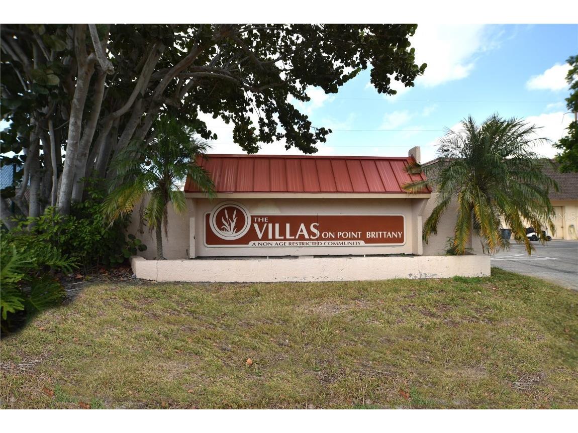 4770 Brittany Drive S #16 Saint Petersburg FL 33715 TB8448332 image79