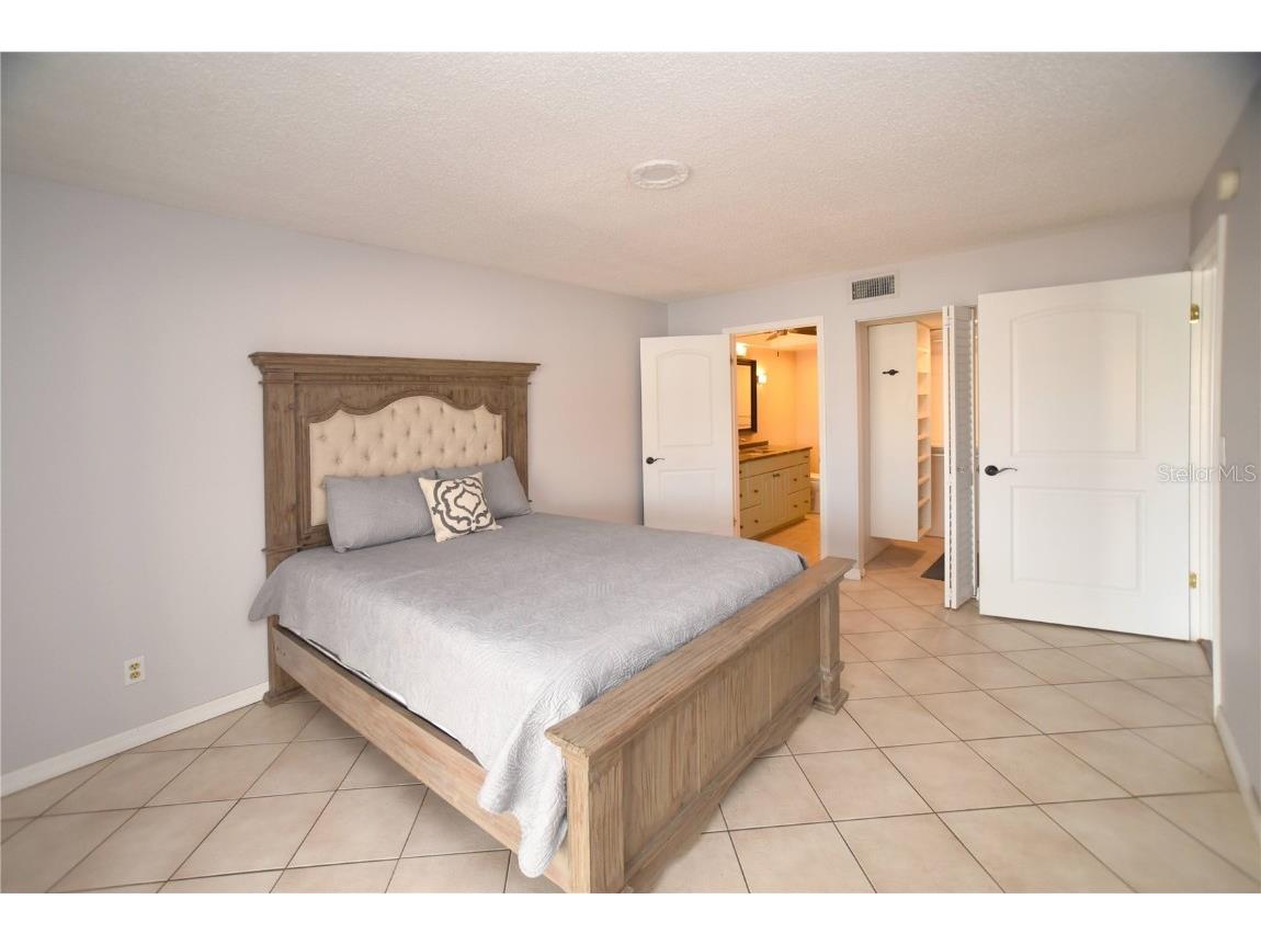 4770 Brittany Drive S #16 Saint Petersburg FL 33715 TB8448332 image8