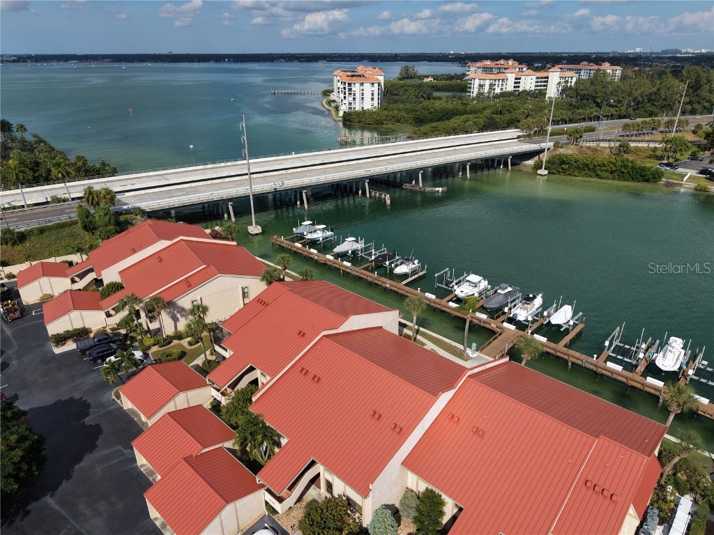 4770 Brittany Drive S #16 Saint Petersburg FL 33715 TB8448332 image84