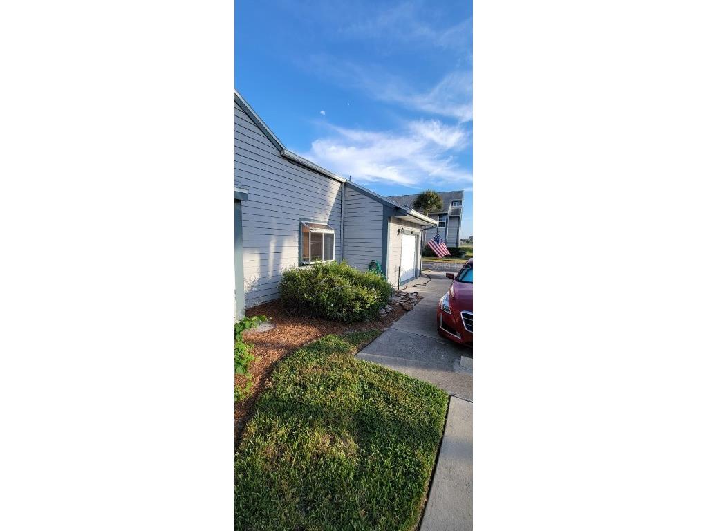 4770 Lake Waterford Way #1-109 Melbourne FL 32901 O6144409 image1