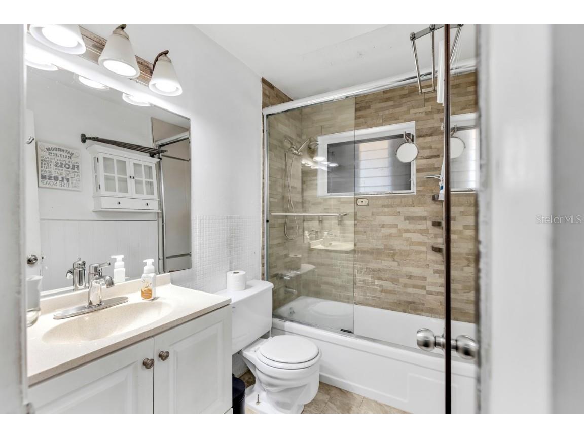 4770 NW 10th Court #106 Plantation FL 33313 O6368131 image17