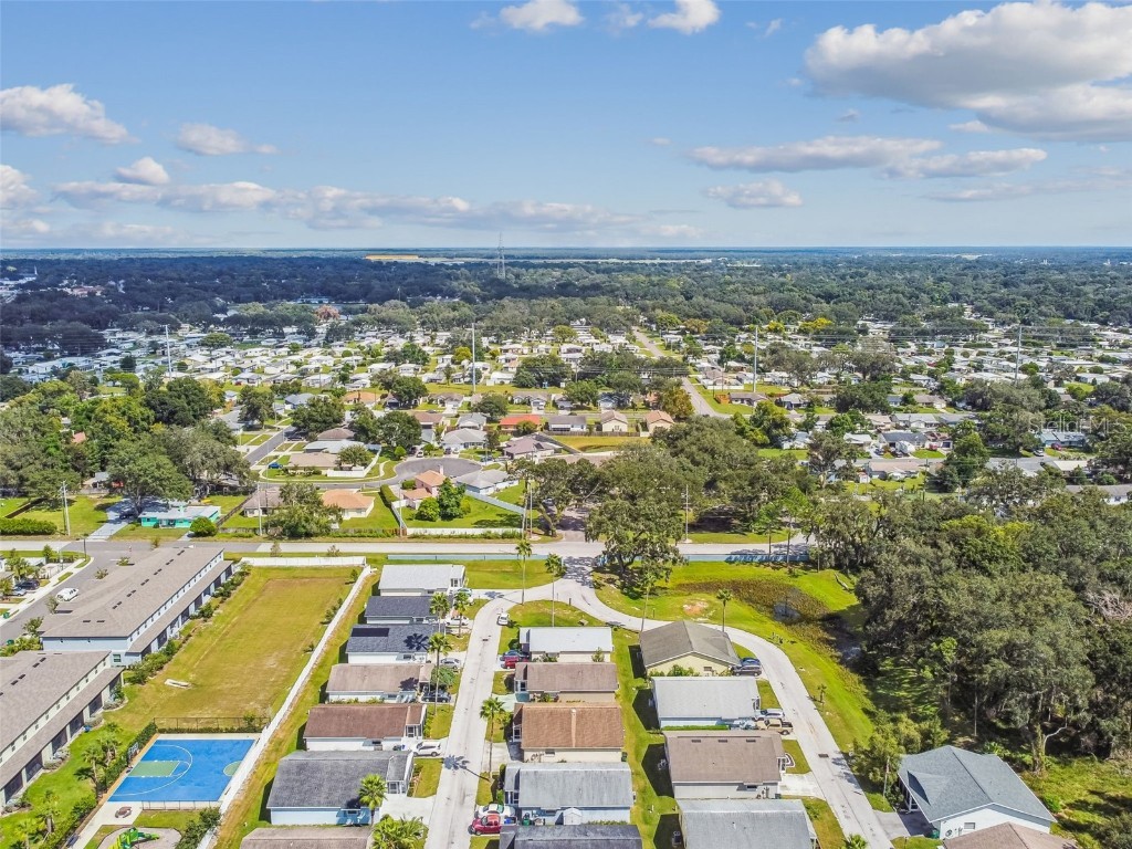 4770 Silver Circle Zephyrhills FL 33541 TB8447956 image50