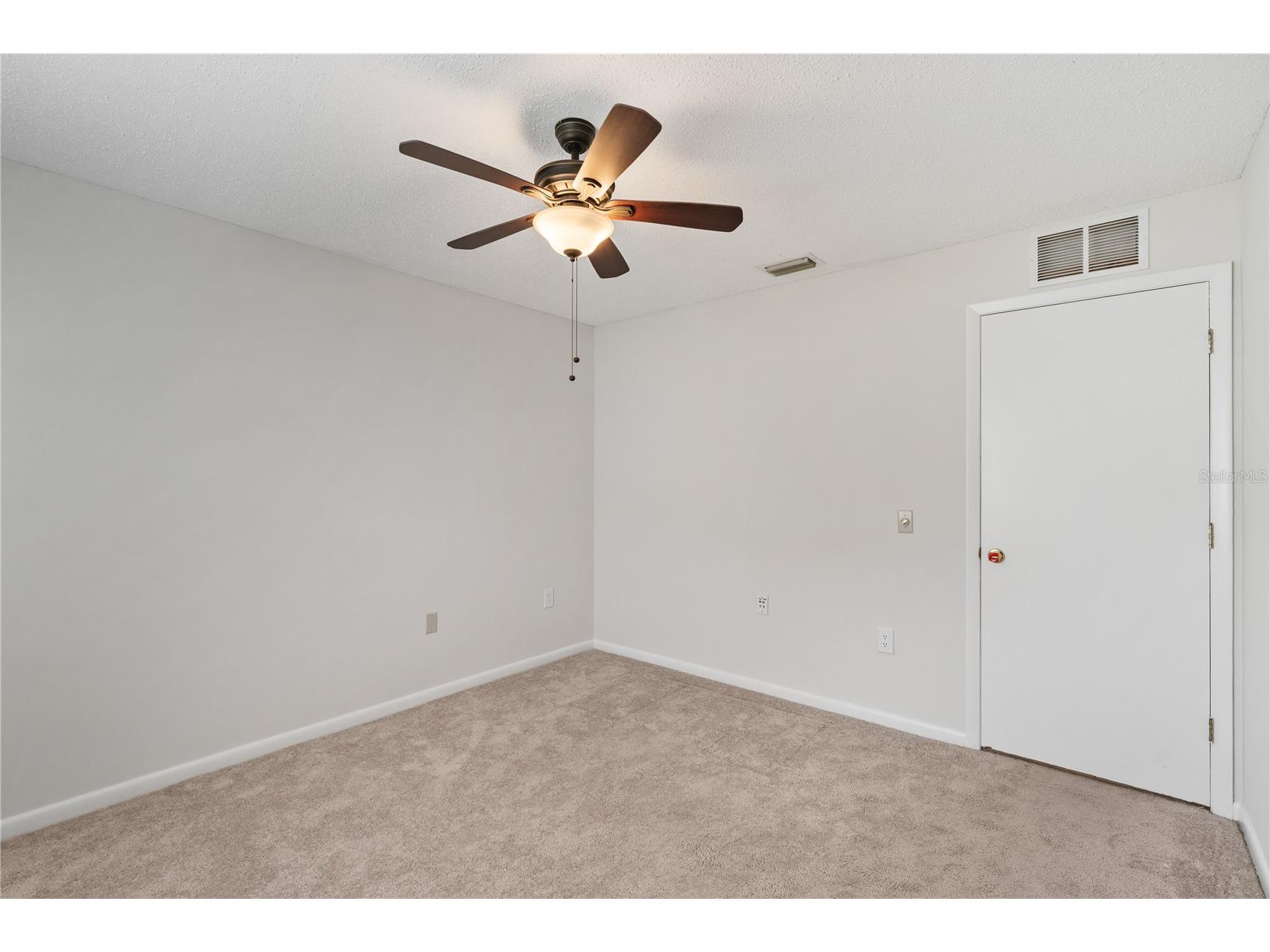 4770 Silver Circle Zephyrhills FL 33541 TB8490689 image20