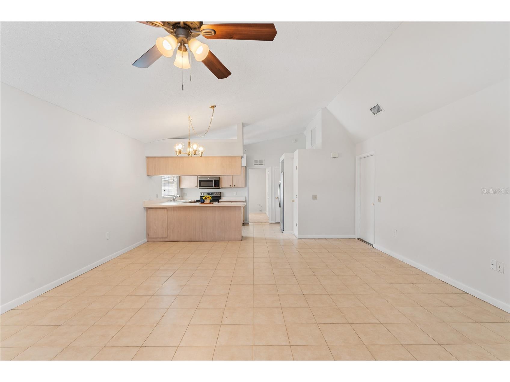 4770 Silver Circle Zephyrhills FL 33541 TB8490689 image5