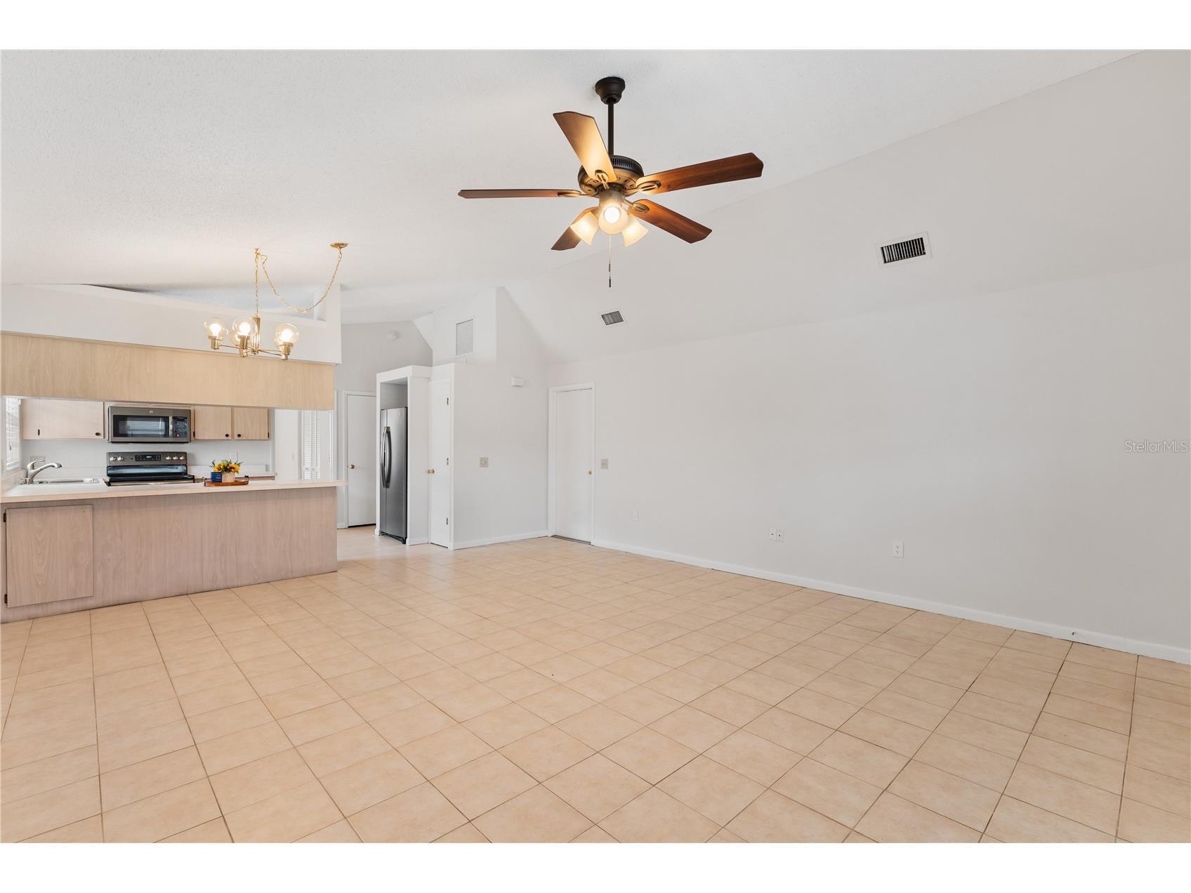 4770 Silver Circle Zephyrhills FL 33541 TB8490689 image6