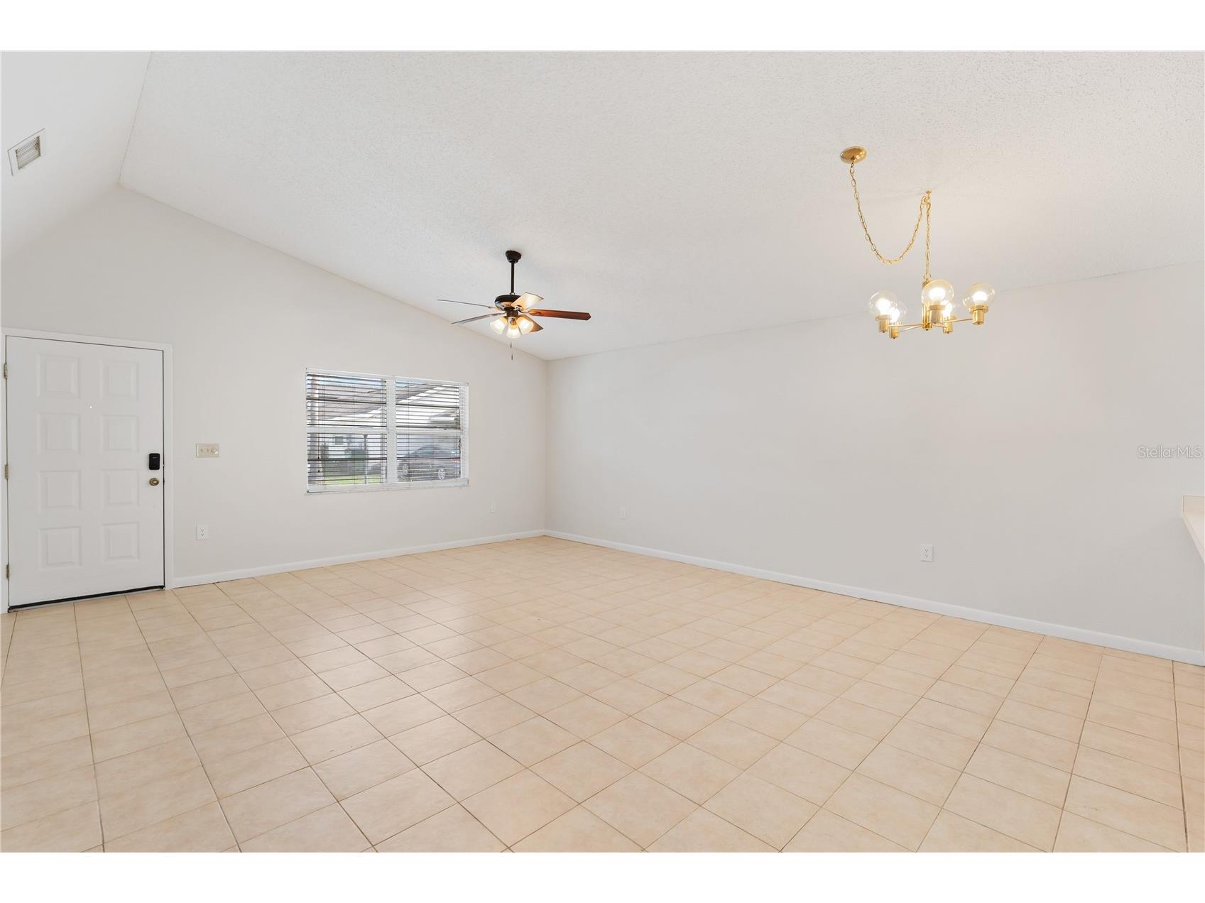 4770 Silver Circle Zephyrhills FL 33541 TB8490689 image9