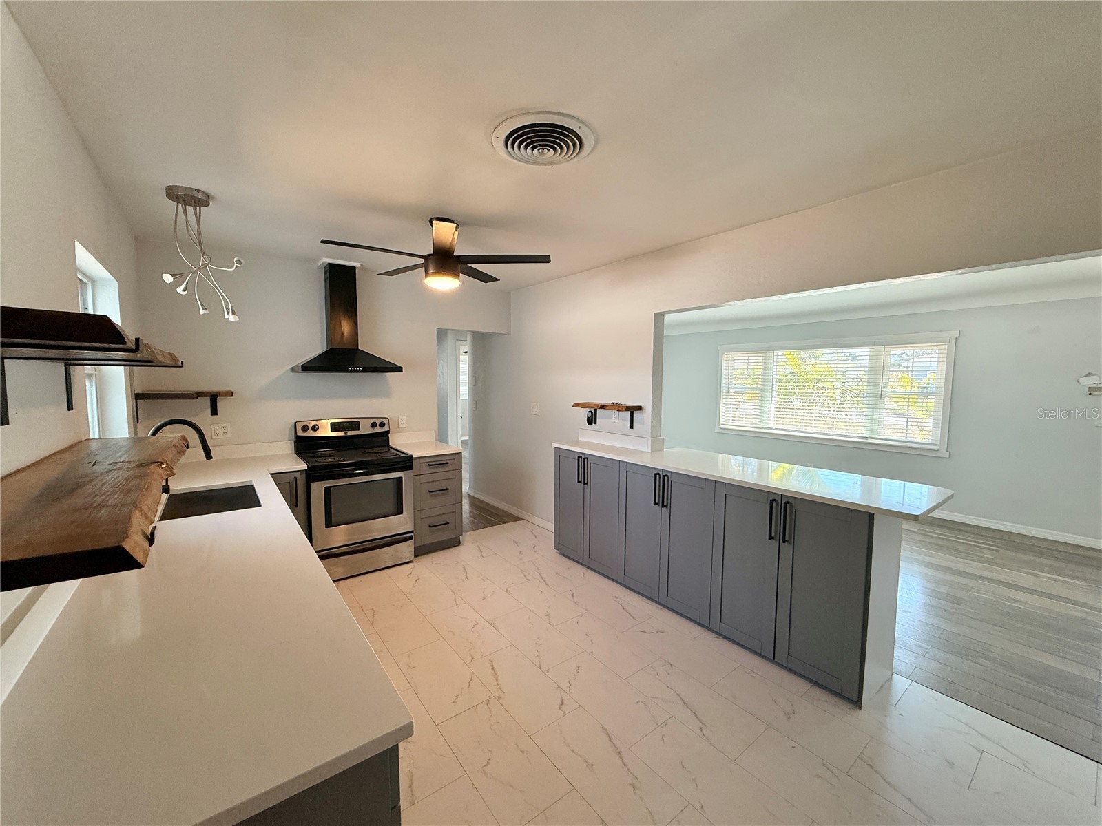 4773 56th Avenue N Saint Petersburg FL 33714 TB8485755 image8