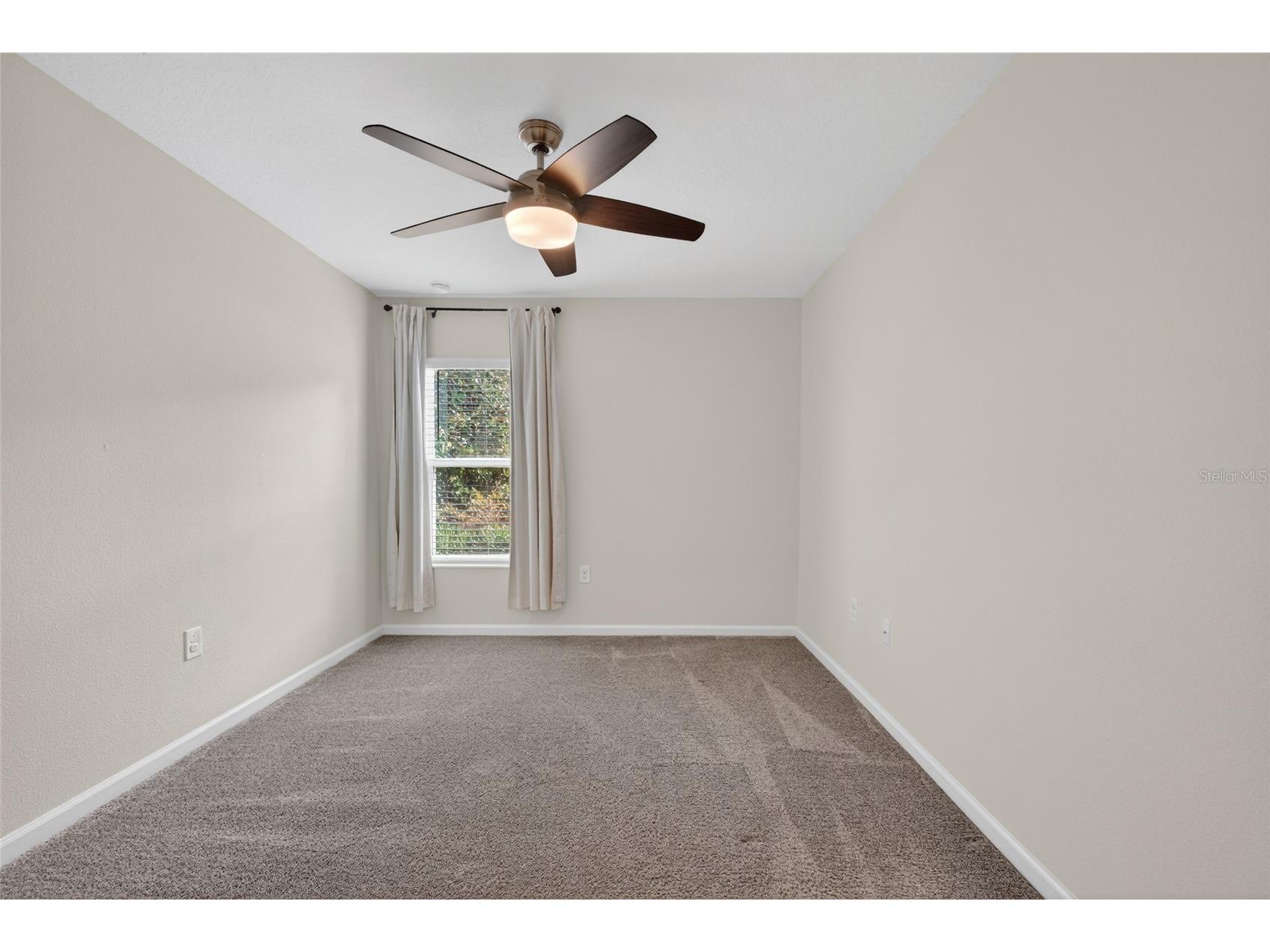 4773 Magnetite Loop Mount Dora FL 32757 TB8478408 image16