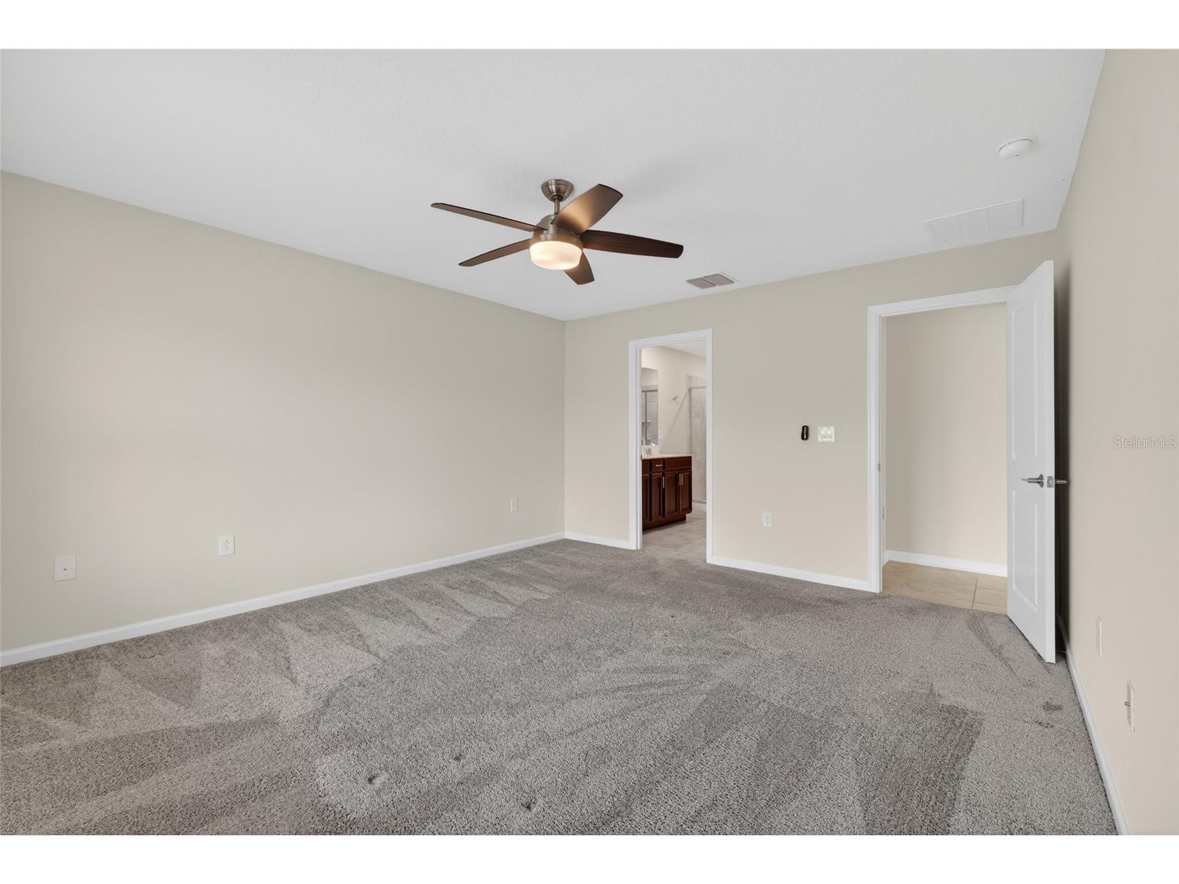 4773 Magnetite Loop Mount Dora FL 32757 TB8478408 image8