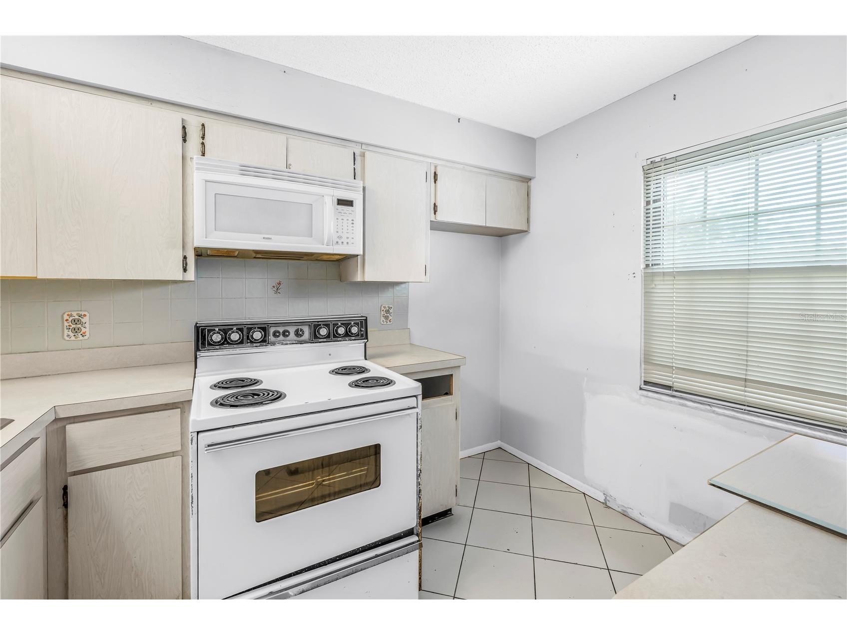 4774 Lake Boulevard #9B Clearwater FL 33762 TB8488299 image3