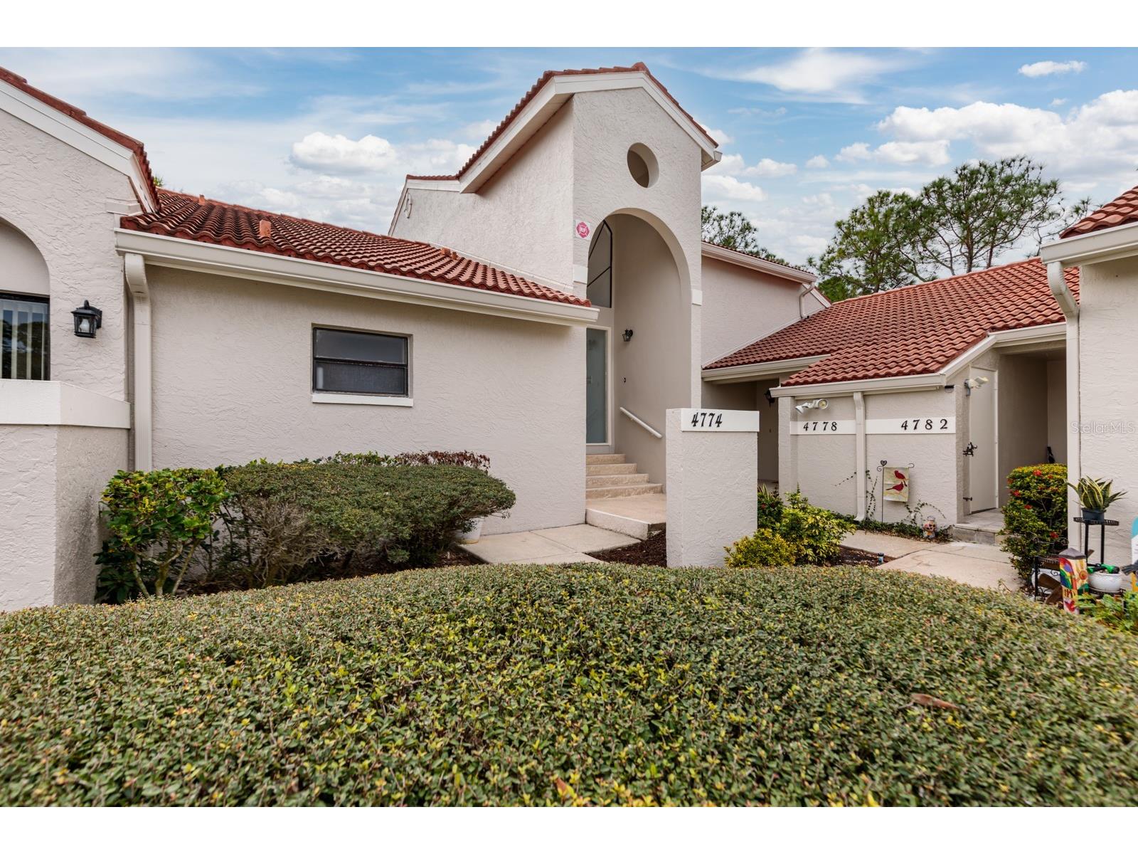 4774 Palermo Court NE #4774 Saint Petersburg FL 33703 TB8514742 image1