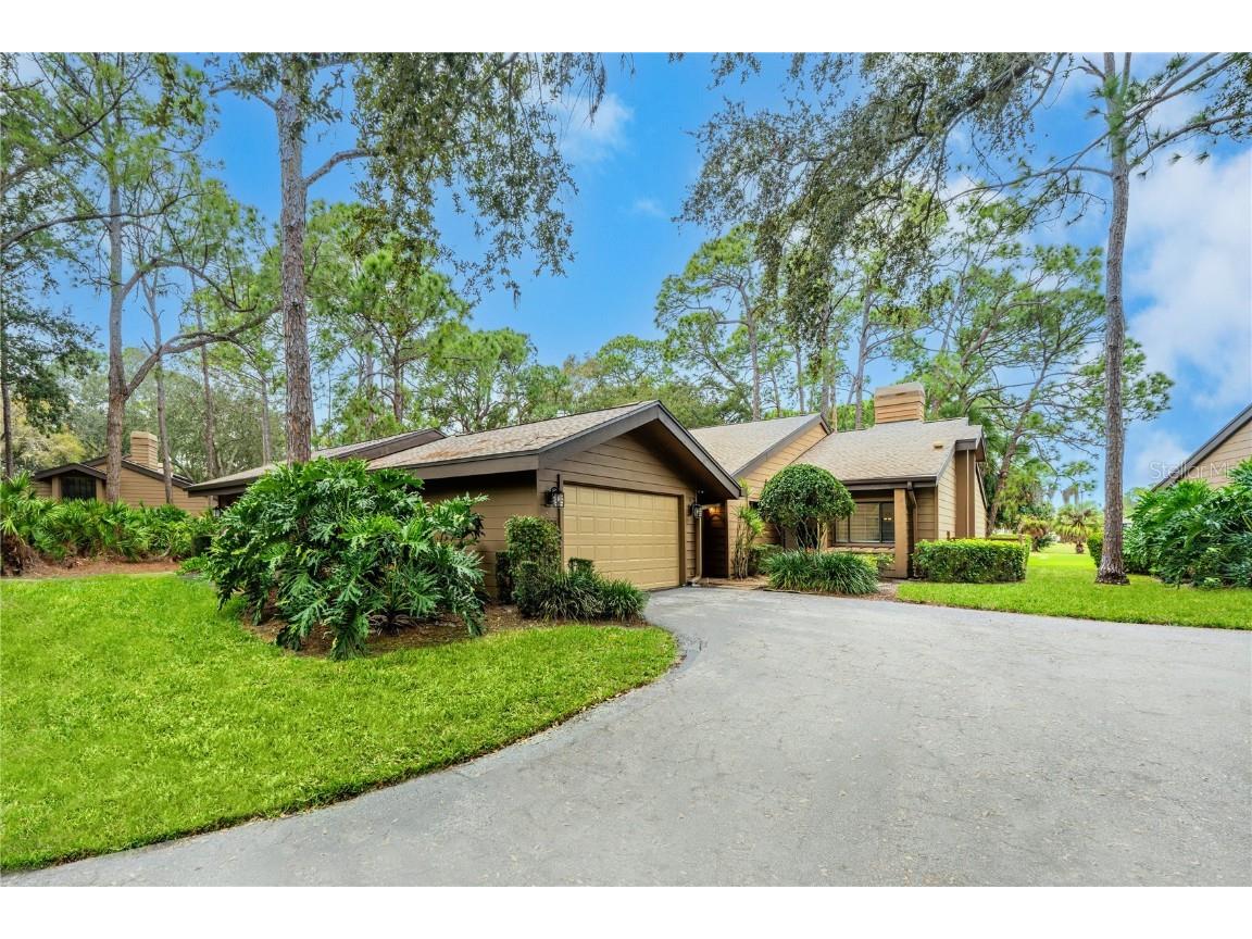 4775 Chandlers Forde #6 Sarasota FL 34235 A4595788 image1