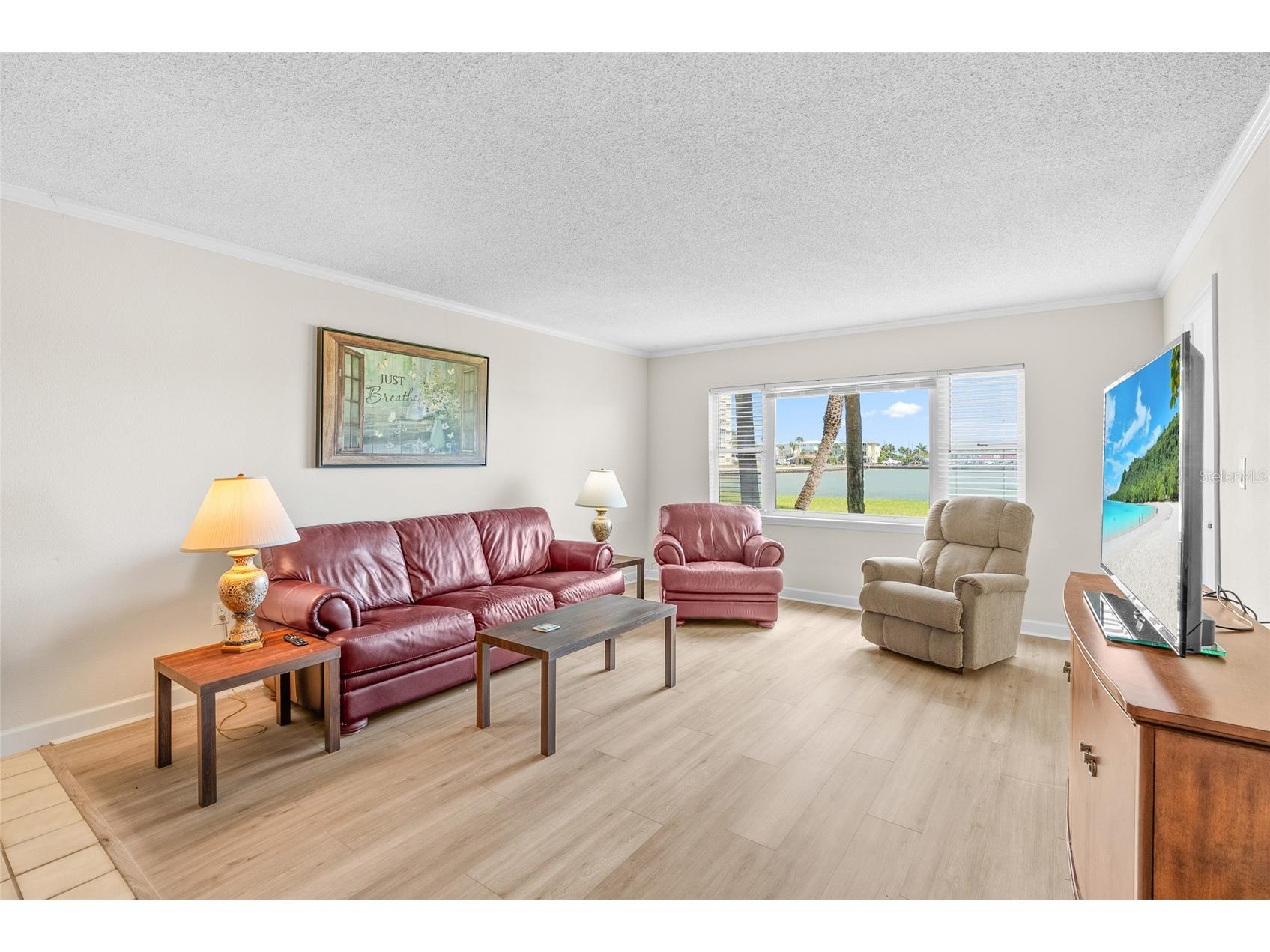 4775 Cove Cir Circle N #104 Saint Petersburg FL 33708 TB8501136 image16