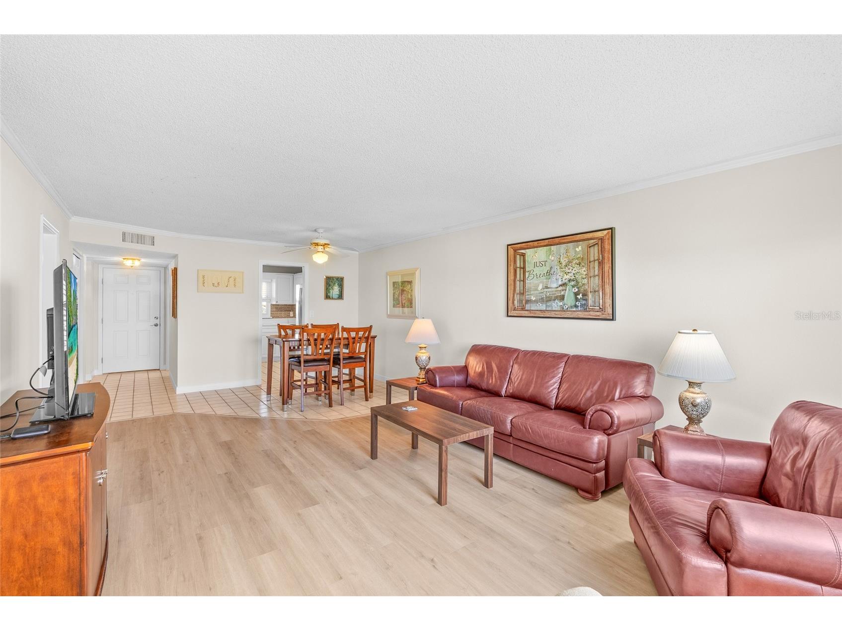 4775 Cove Cir Circle N #104 Saint Petersburg FL 33708 TB8501136 image18
