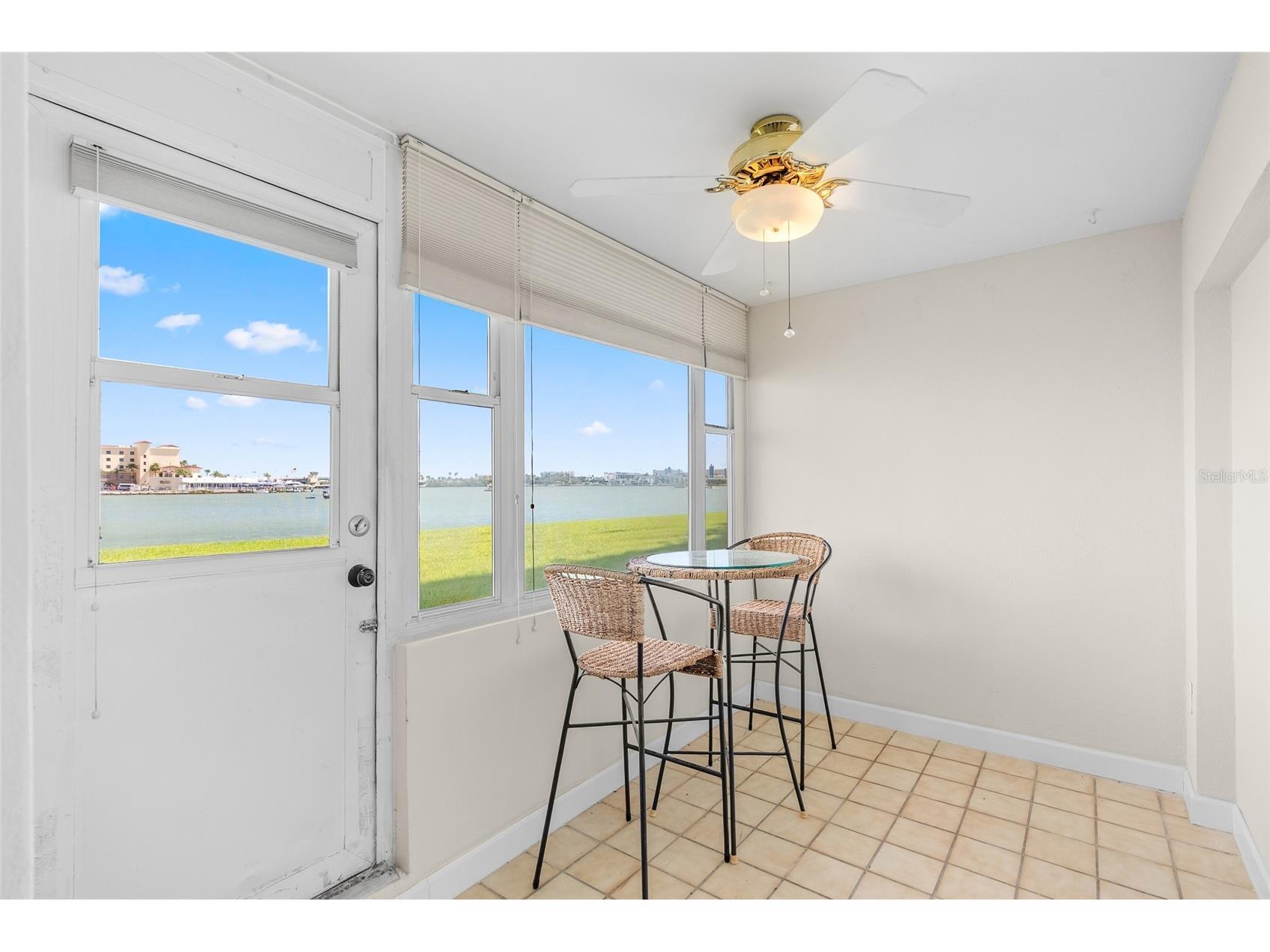 4775 Cove Cir Circle N #104 Saint Petersburg FL 33708 TB8501136 image20