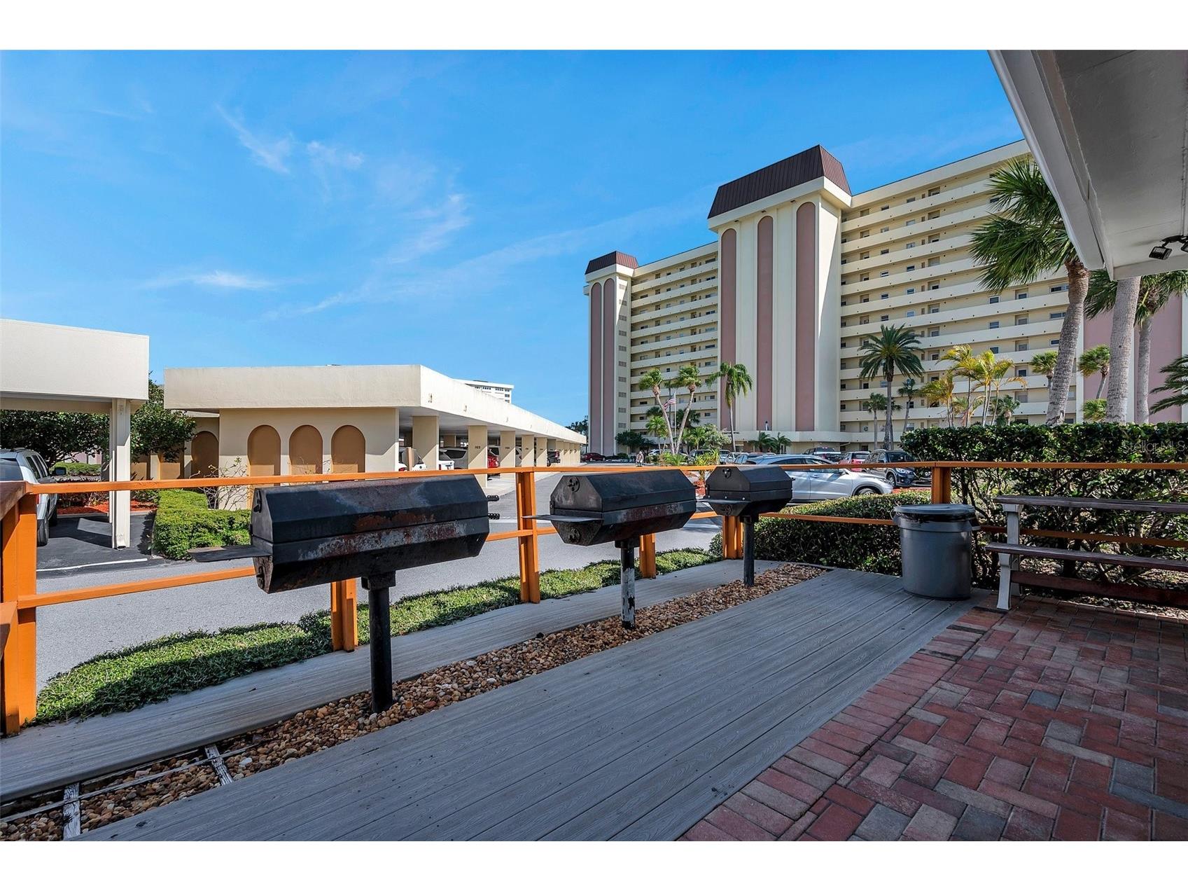 4775 Cove Cir Circle N #104 Saint Petersburg FL 33708 TB8501136 image39