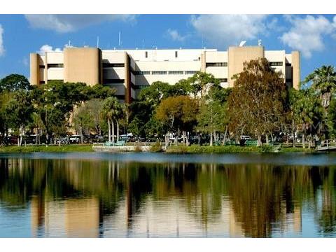 4775 Cove Cir Circle N #104 Saint Petersburg FL 33708 TB8501136 image62