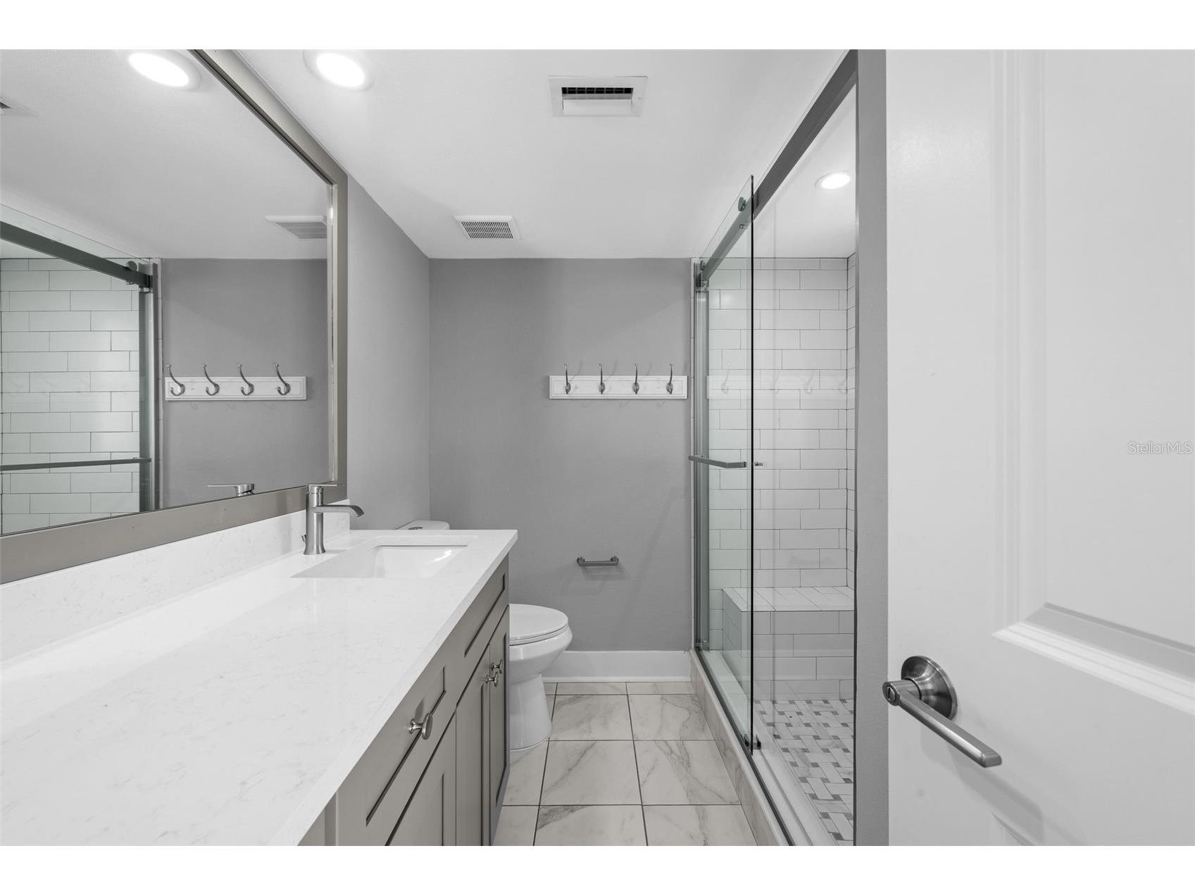 4775 Cove Circle #103 Saint Petersburg FL 33708 - BOCA CIEGA BAY O6398514 image26