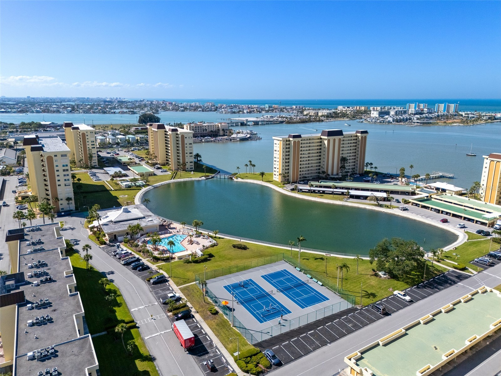 4775 Cove Circle #103 Saint Petersburg FL 33708 - BOCA CIEGA BAY O6398514 image51