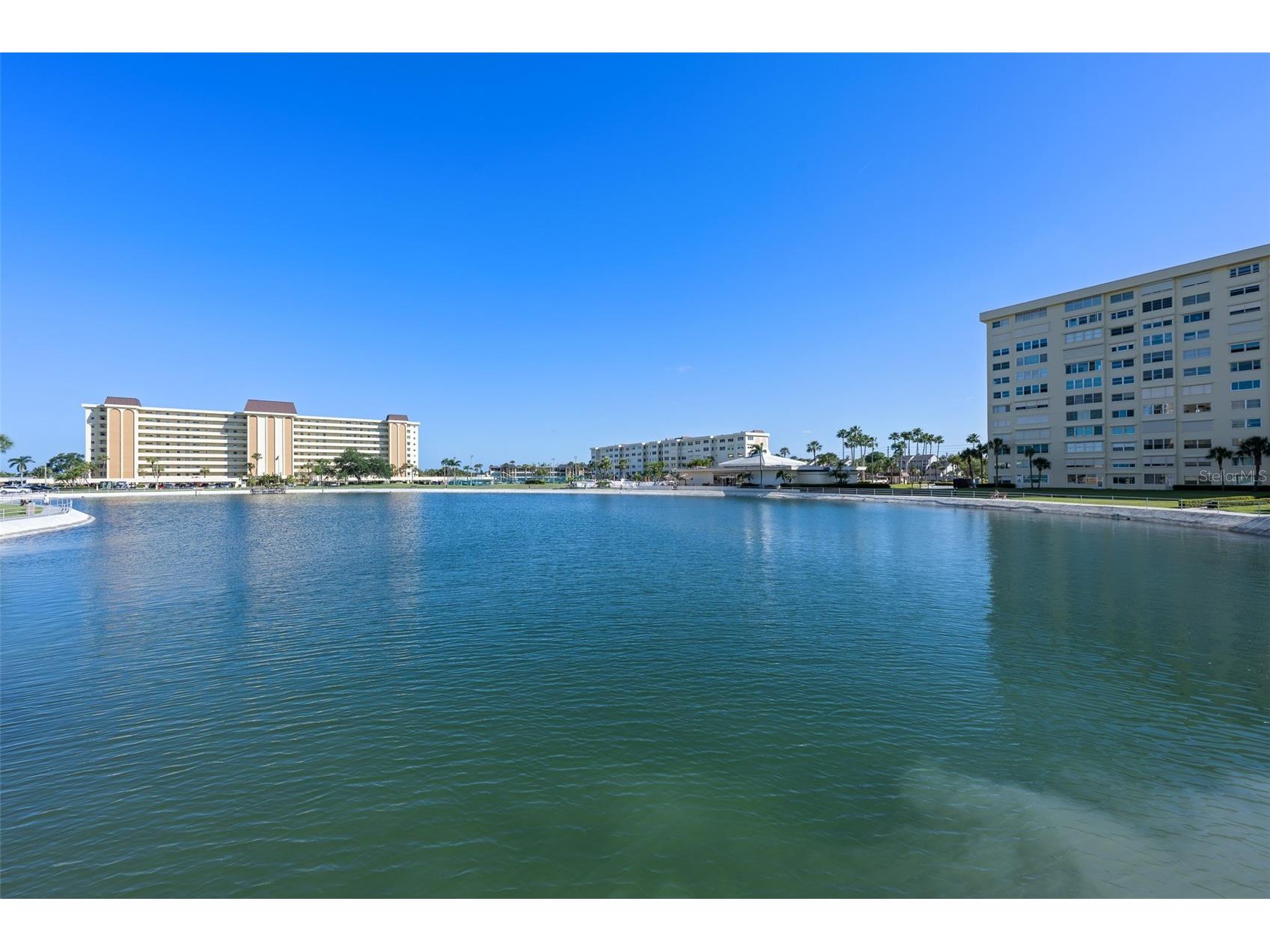 4775 Cove Circle #103 Saint Petersburg FL 33708 - BOCA CIEGA BAY O6398514 image55