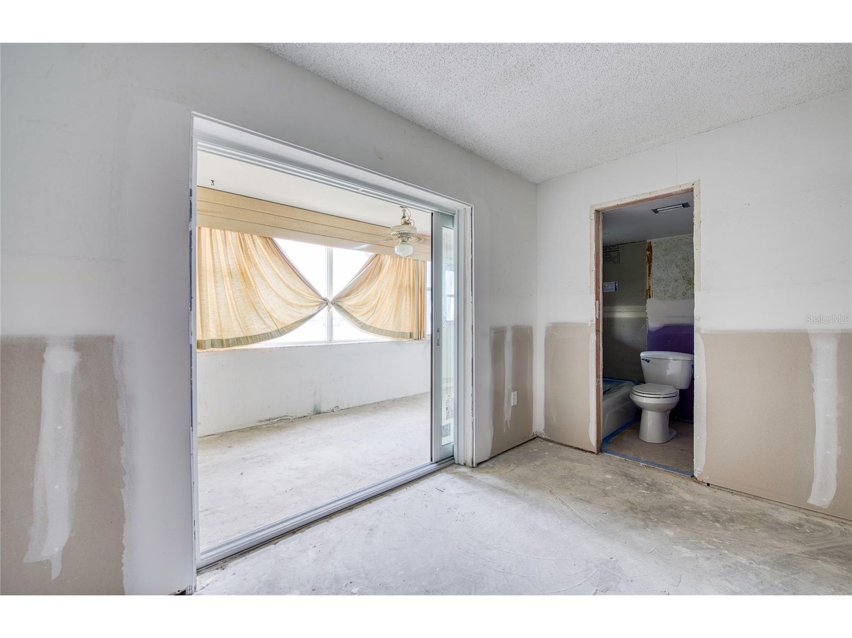 4775 Cove Circle #106 Saint Petersburg FL 33708 TB8496250 image24