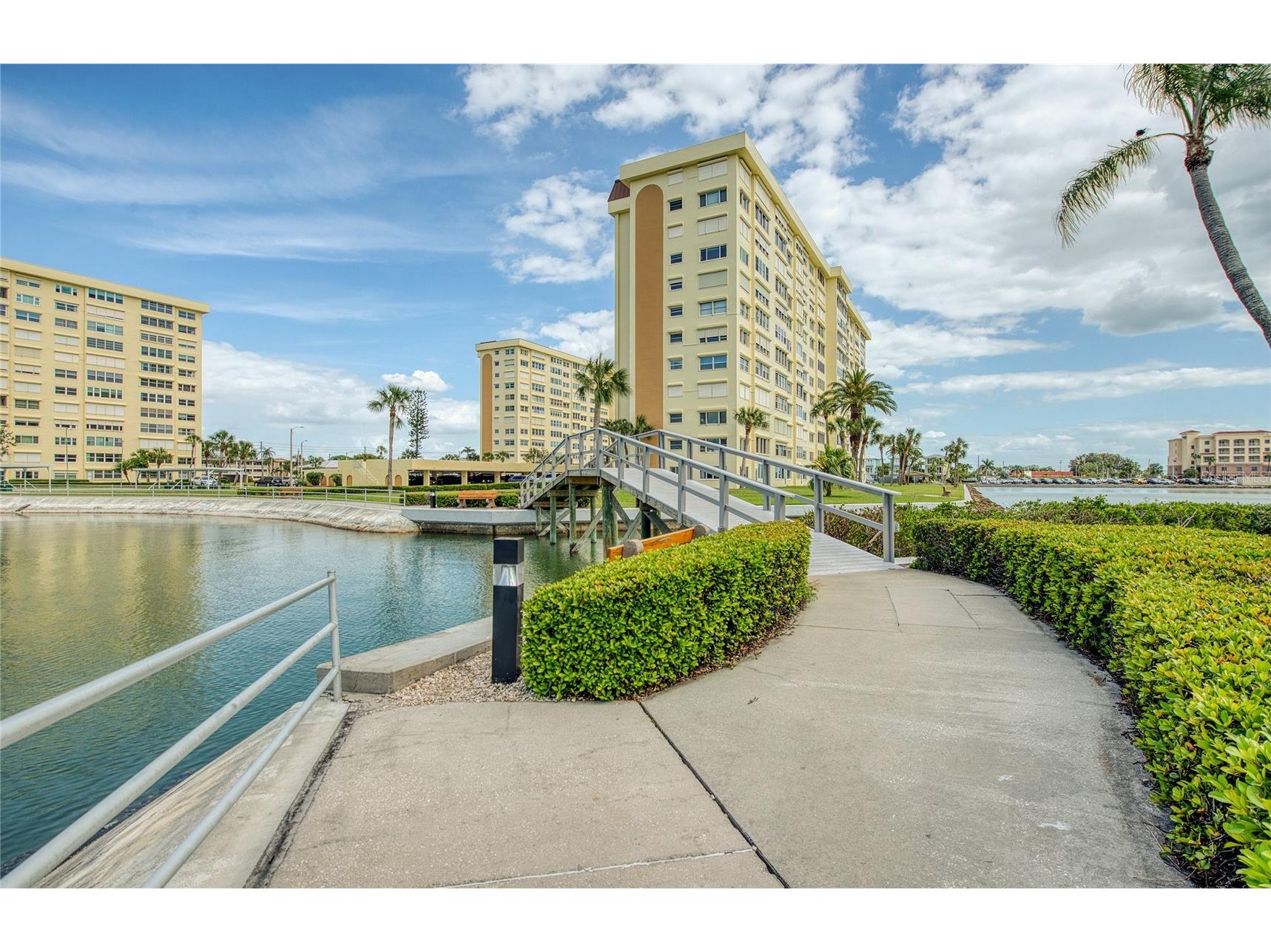 4775 Cove Circle #106 Saint Petersburg FL 33708 TB8496250 image31