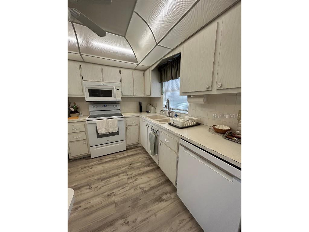 4775 Cove Circle #1202 Madeira Beach FL 33708 TB8445745 image13