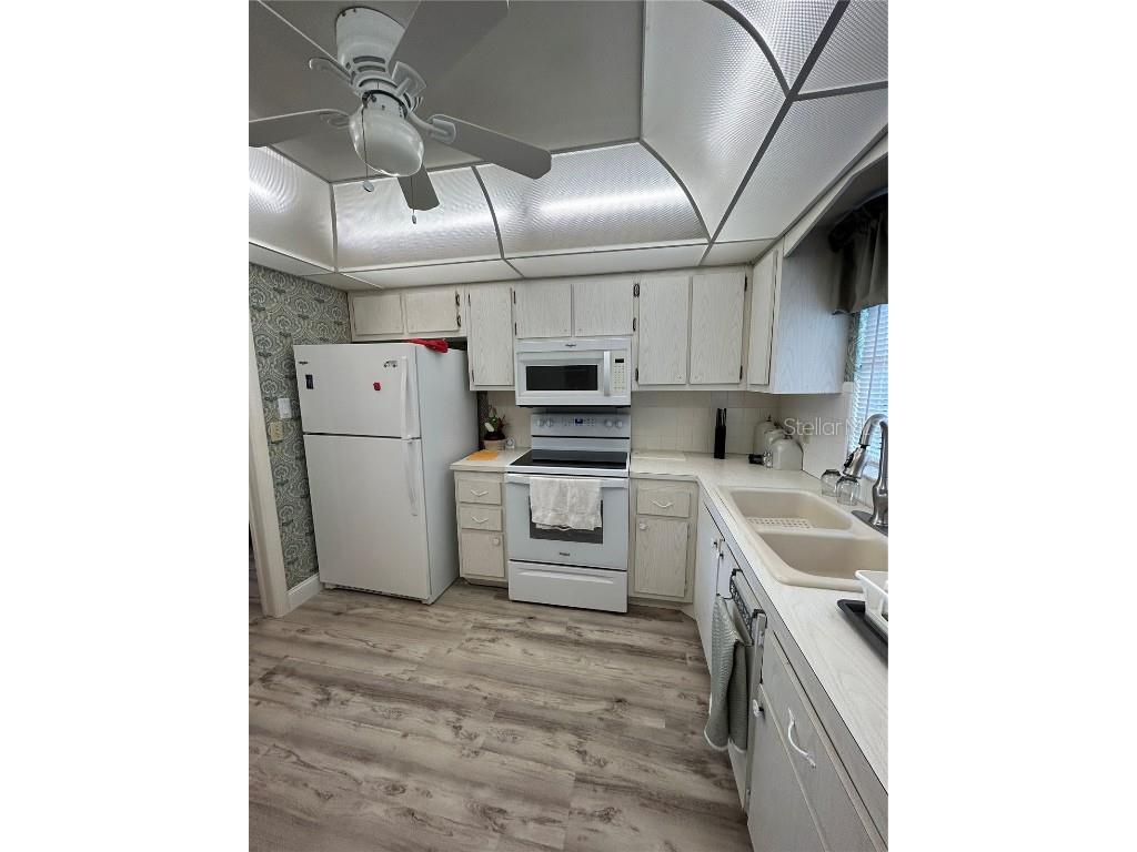 4775 Cove Circle #1202 Madeira Beach FL 33708 TB8445745 image14