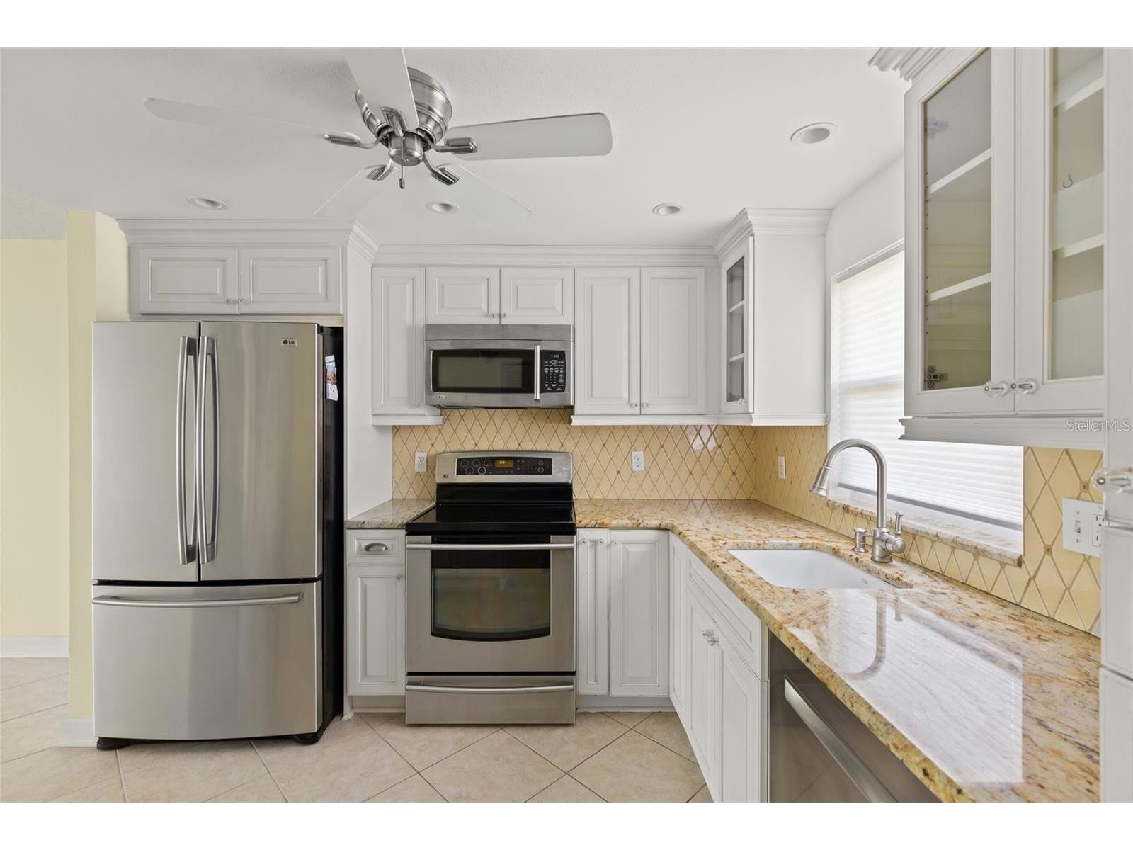4775 Cove Circle #202 Saint Petersburg FL 33708 A4689692 image6