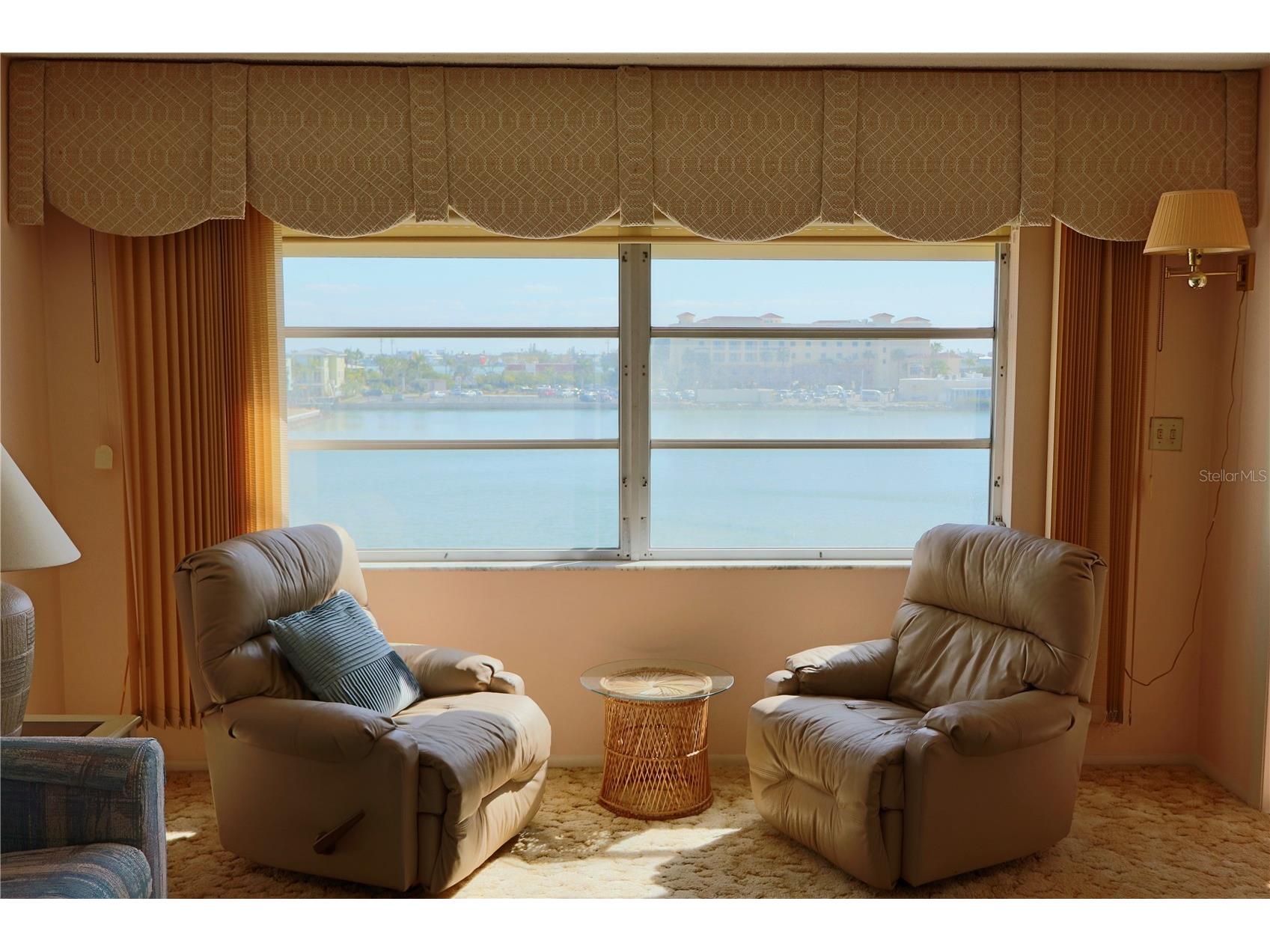 4775 Cove Circle #403 Saint Petersburg FL 33708 - BOCA CIEGA BAY TB8413859 image4