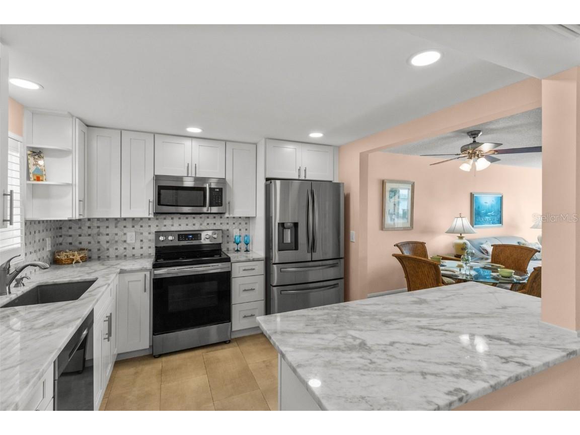 4775 Cove Circle #407 Saint Petersburg FL 33708 - BOCA CIEGA BAY TB8430023 image25