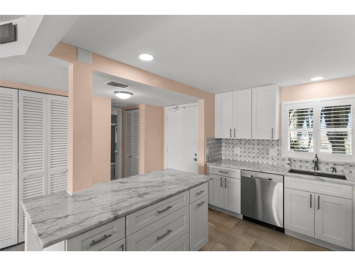 4775 Cove Circle #407 Saint Petersburg FL 33708 - BOCA CIEGA BAY TB8430023 image26